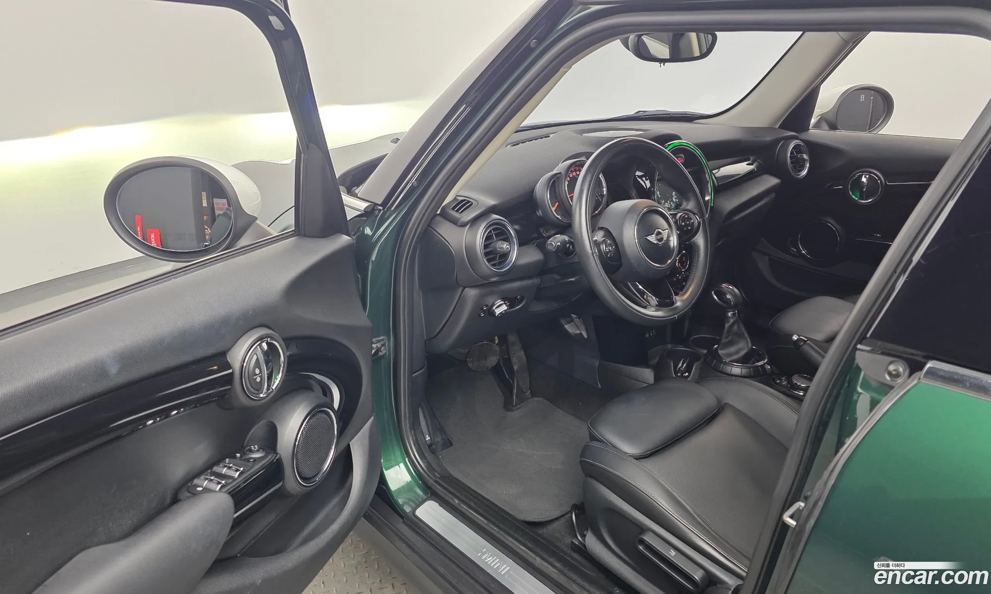 Mini Cooper D 2016 — 10