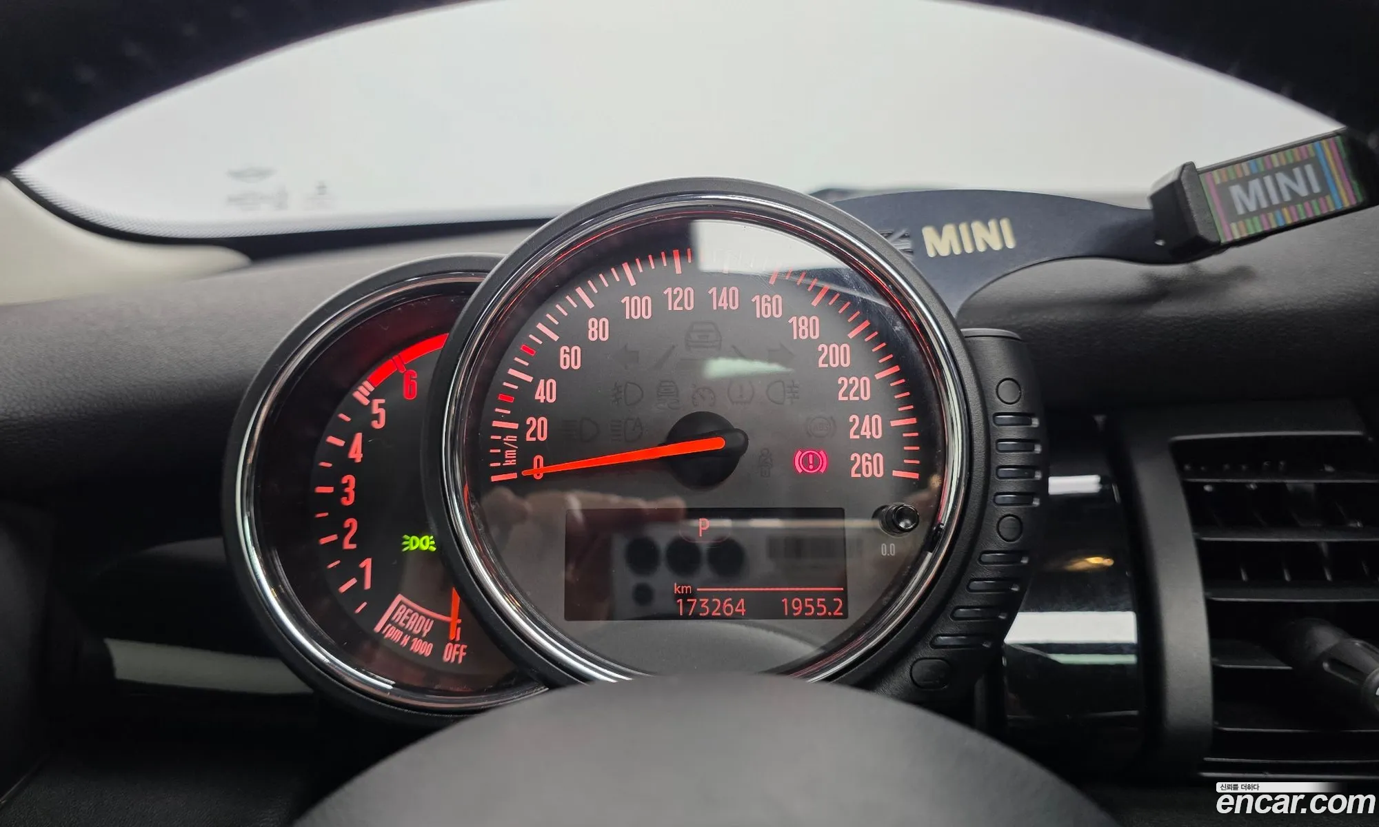 Mini Cooper D 2016 — 17