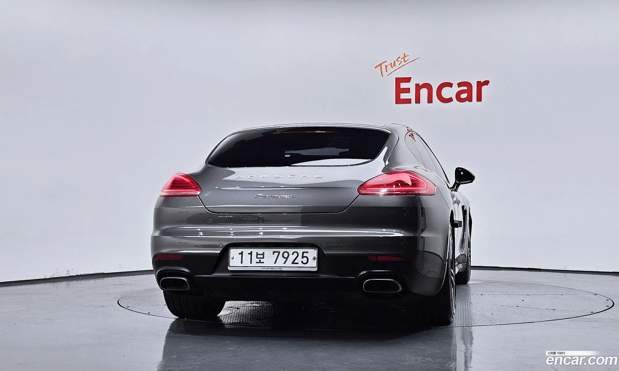 Porsche Panamera 2015 — 4
