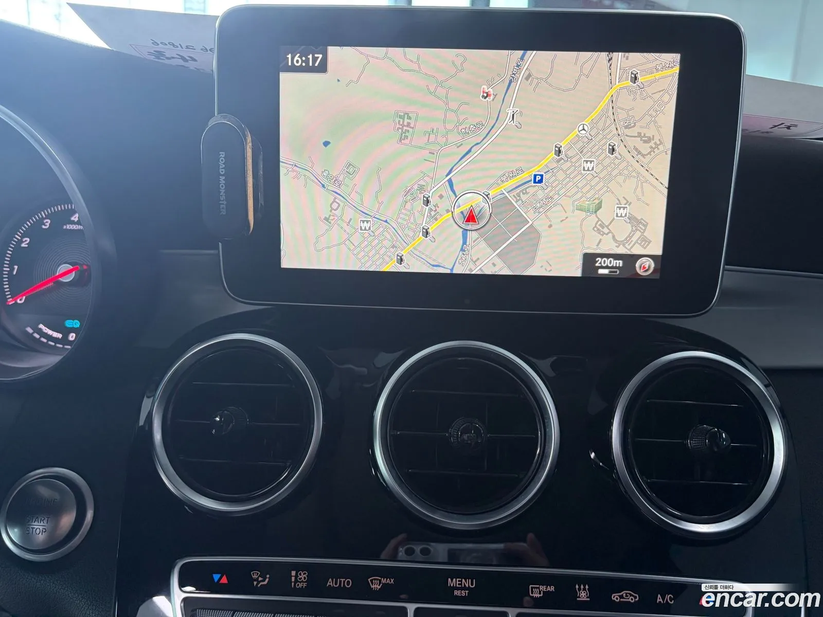 Mercedes-Benz GLC-Class X253 2018 — 12