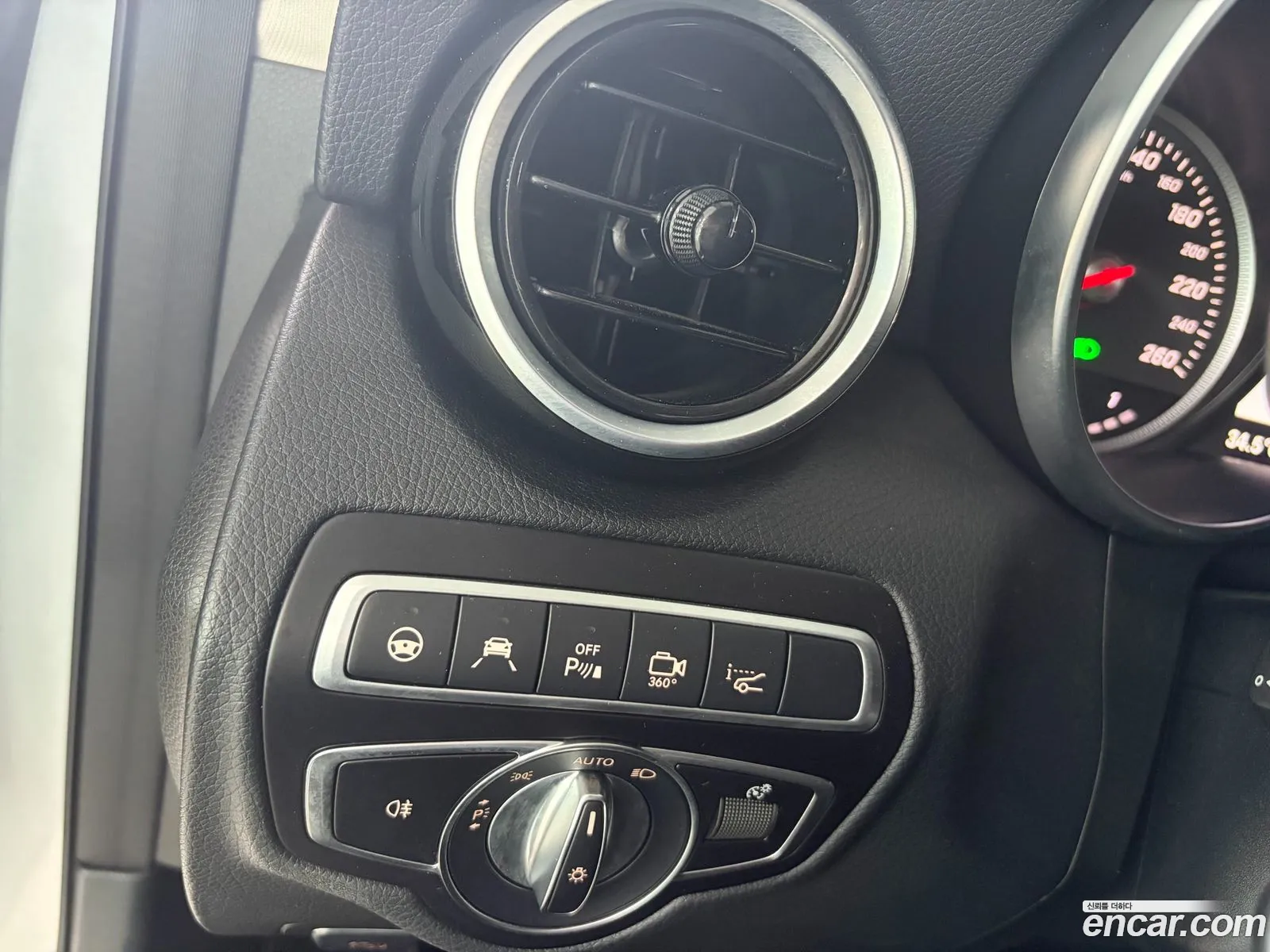 Mercedes-Benz GLC-Class X253 2018 — 18