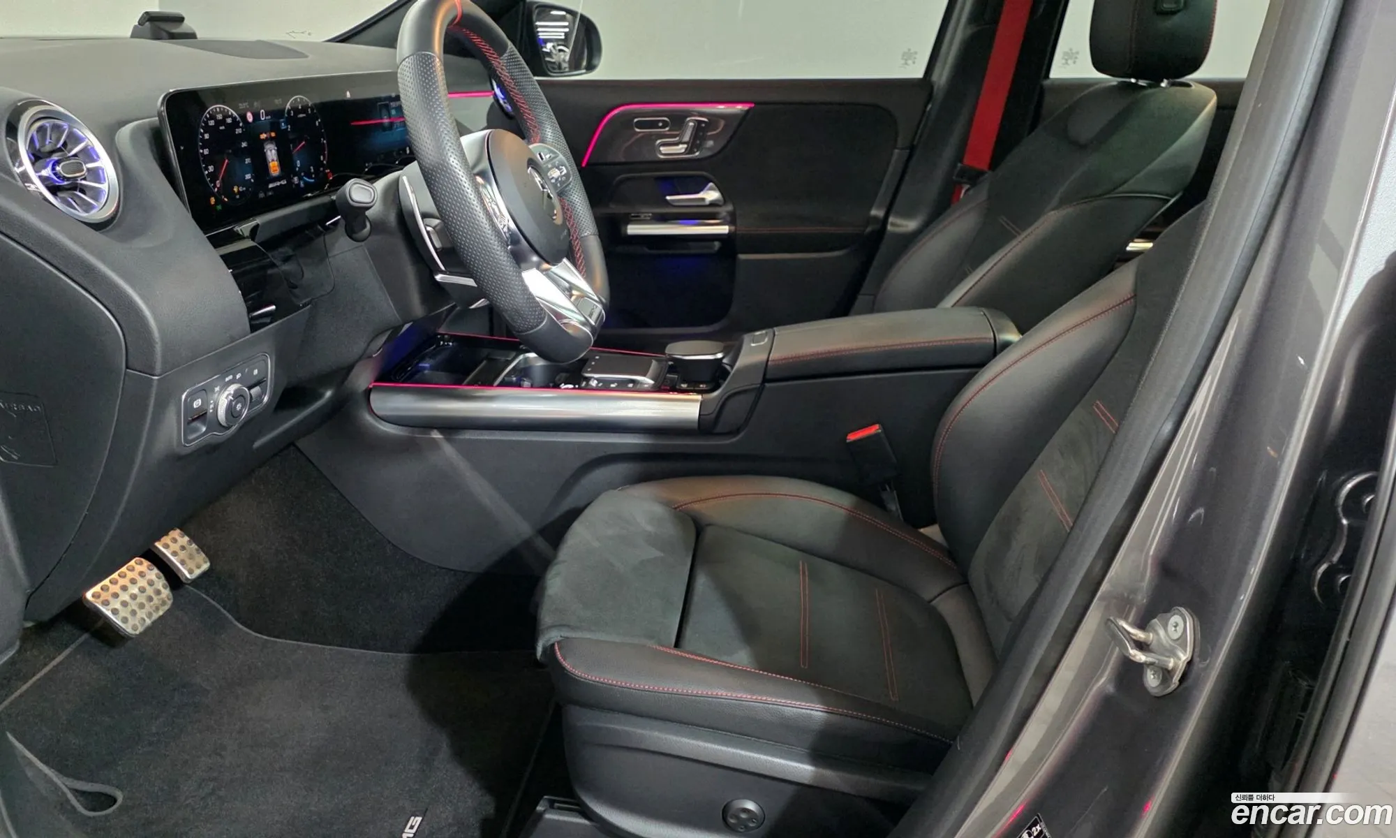 Mercedes-Benz GLA-Class H247 2023 — 7