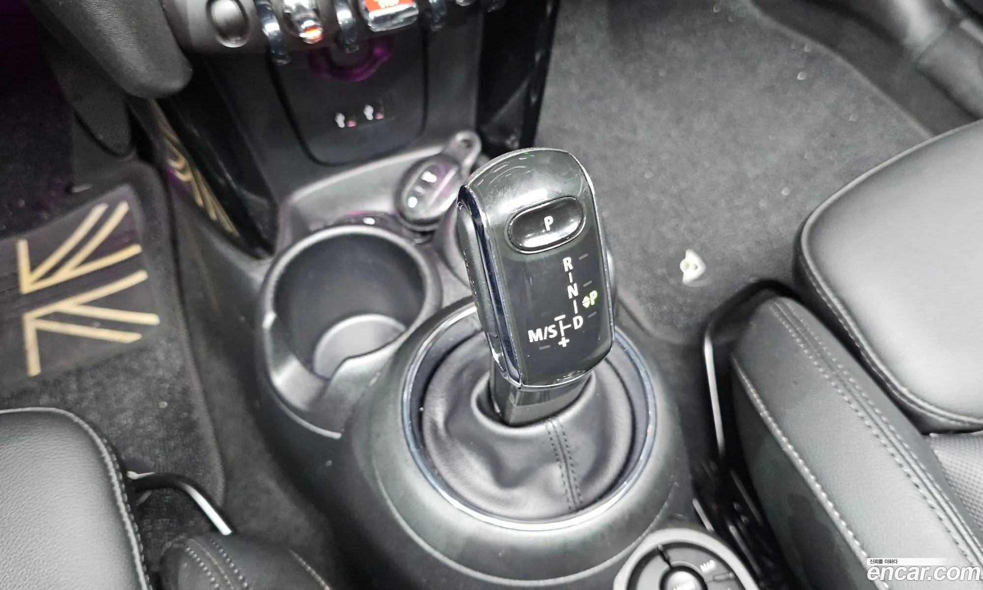 Mini Cooper 2020 WMWXV7100L2L63363 — 23