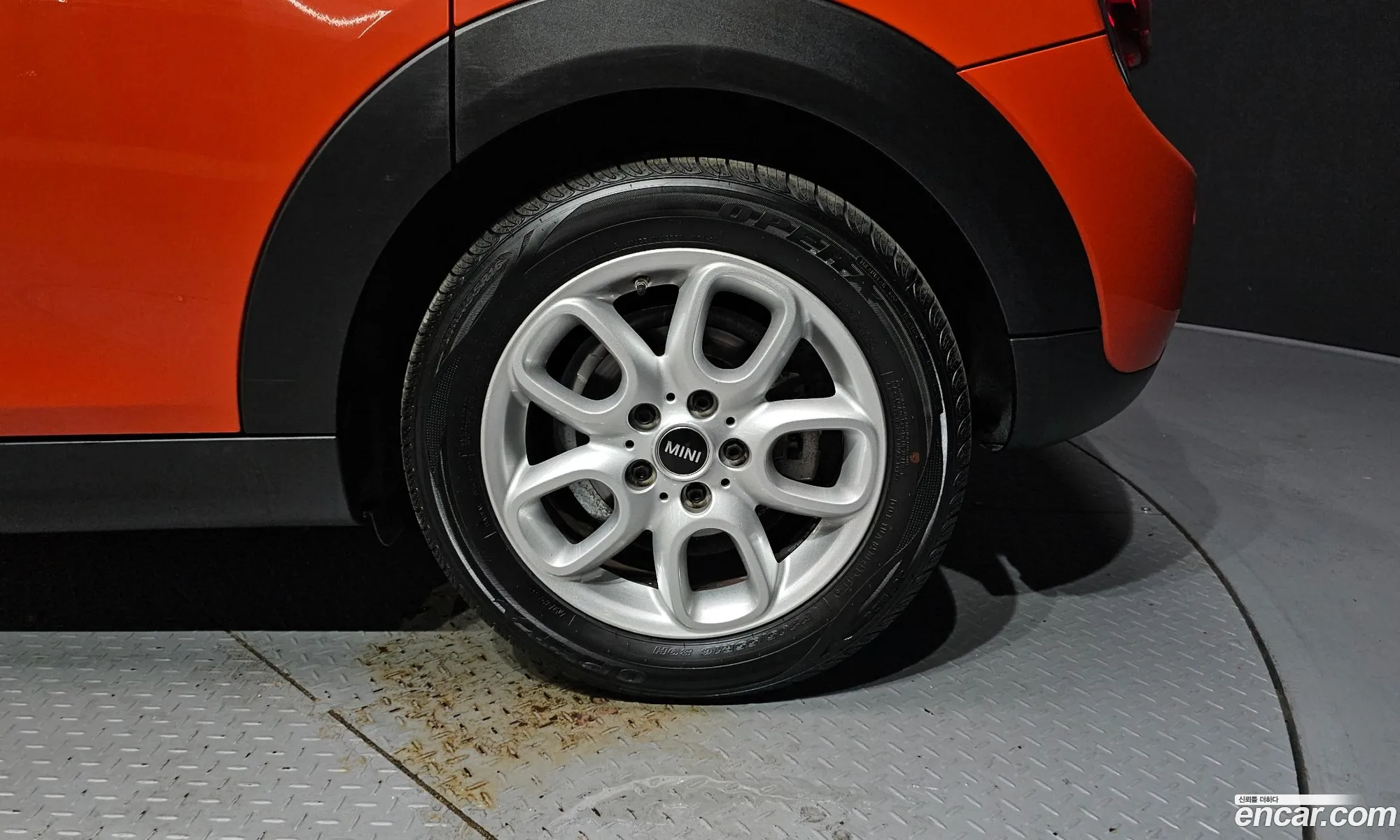 Mini Cooper 2020 WMWXV7100L2L63363 — 13