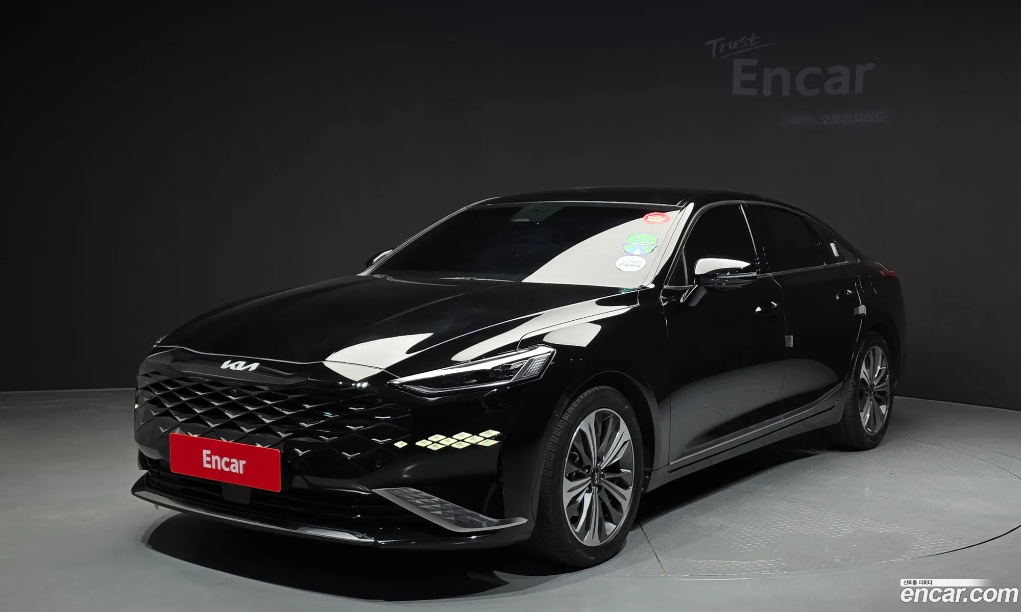 Kia K8 Hybrid 2022 — 4