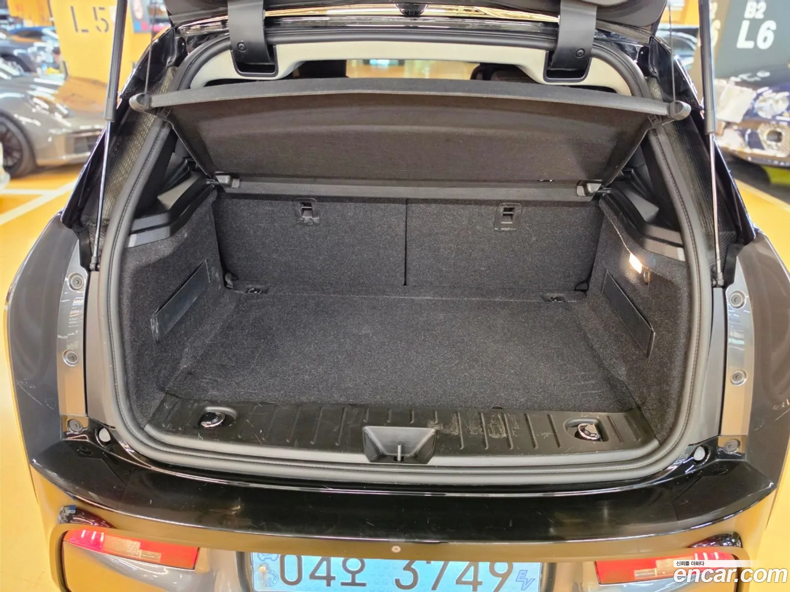 BMW i3 2021 — 16