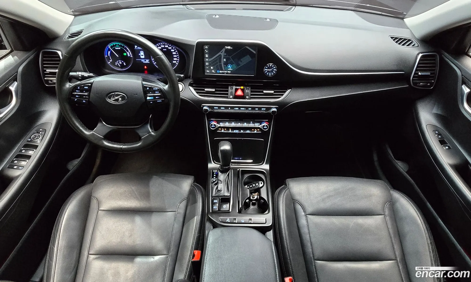 Hyundai Grandeur IG Hybrid 2017 — 2
