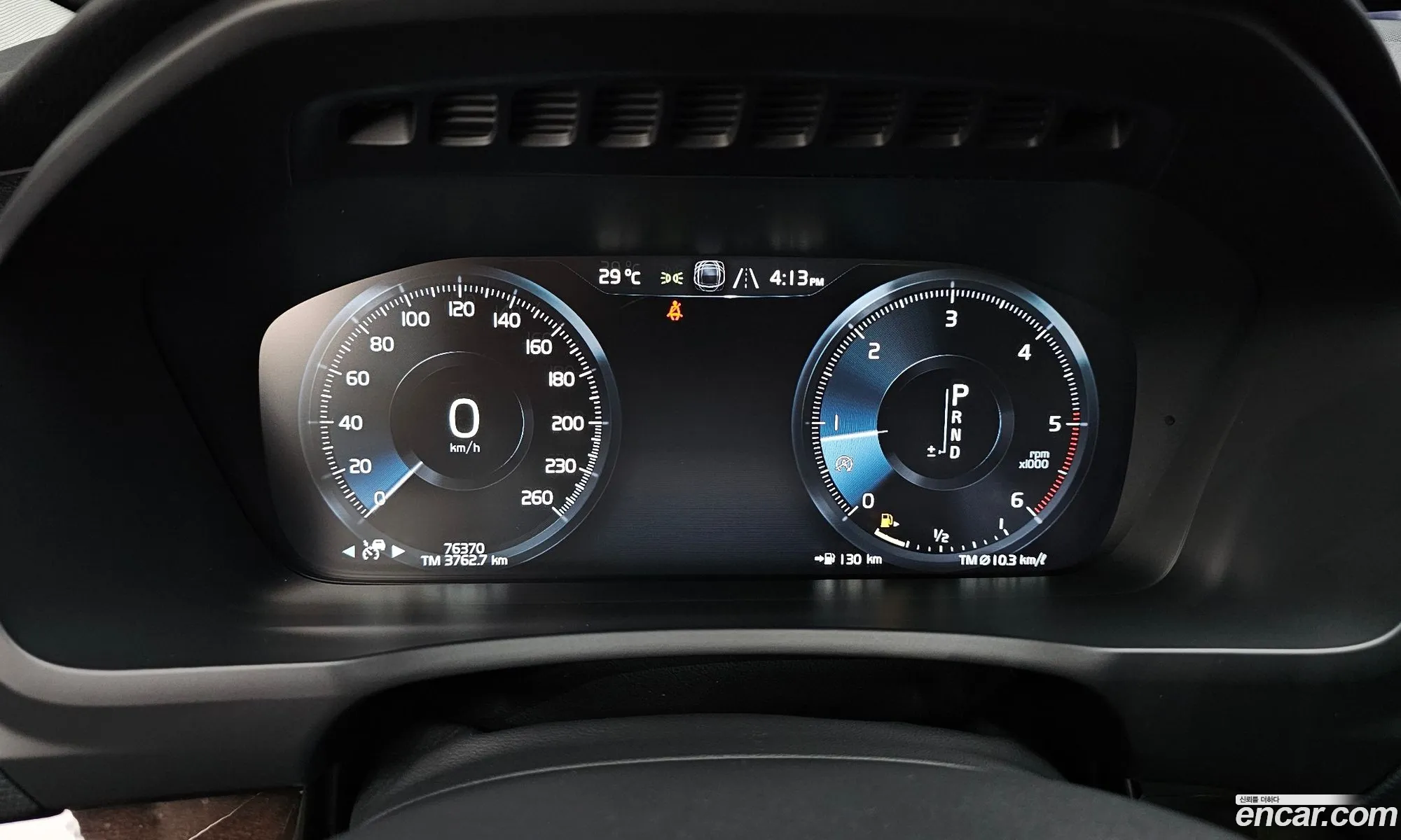 Volvo XC90 2016 YV1LF68BCH1107837 — 14