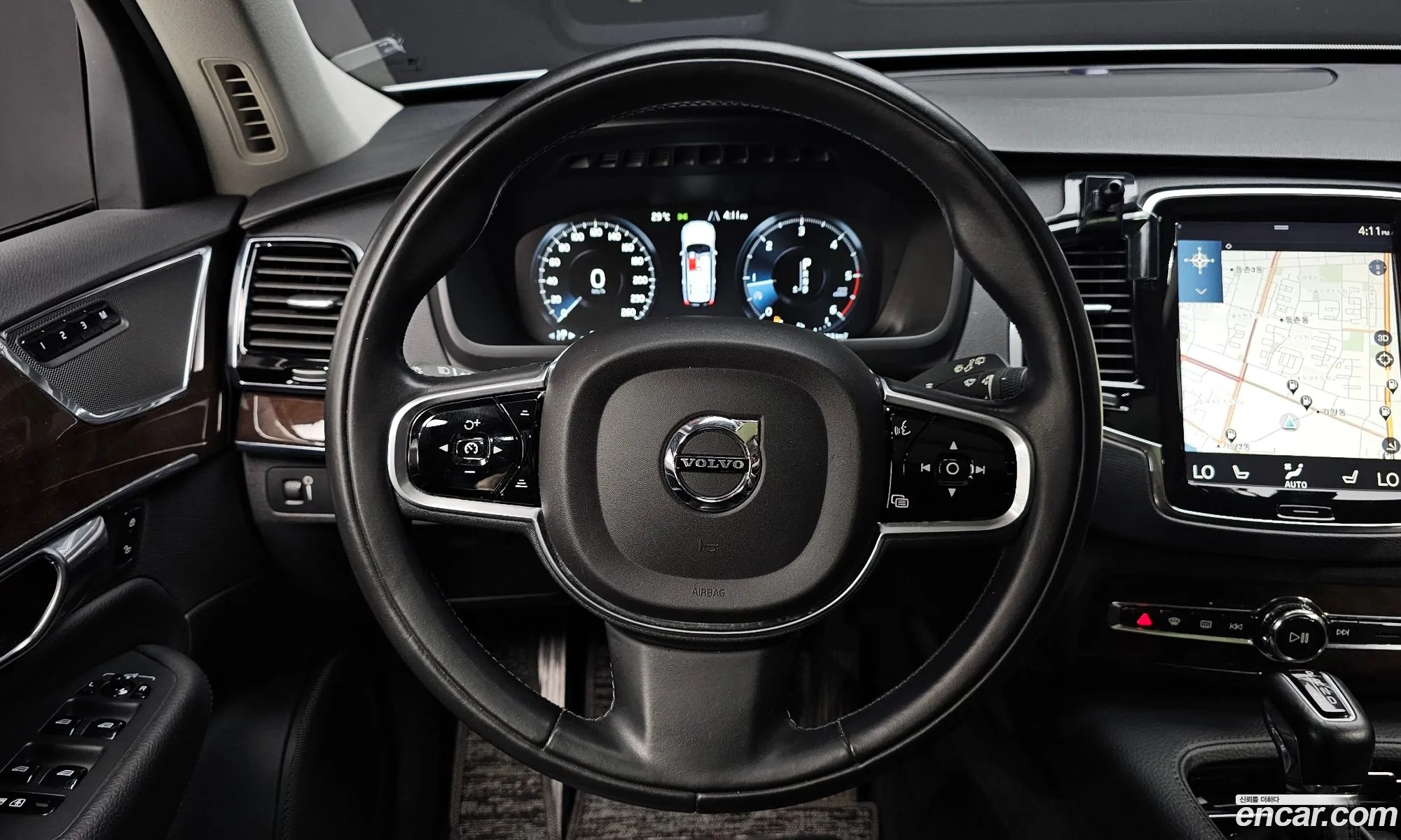 Volvo XC90 2016 YV1LF68BCH1107837 — 6