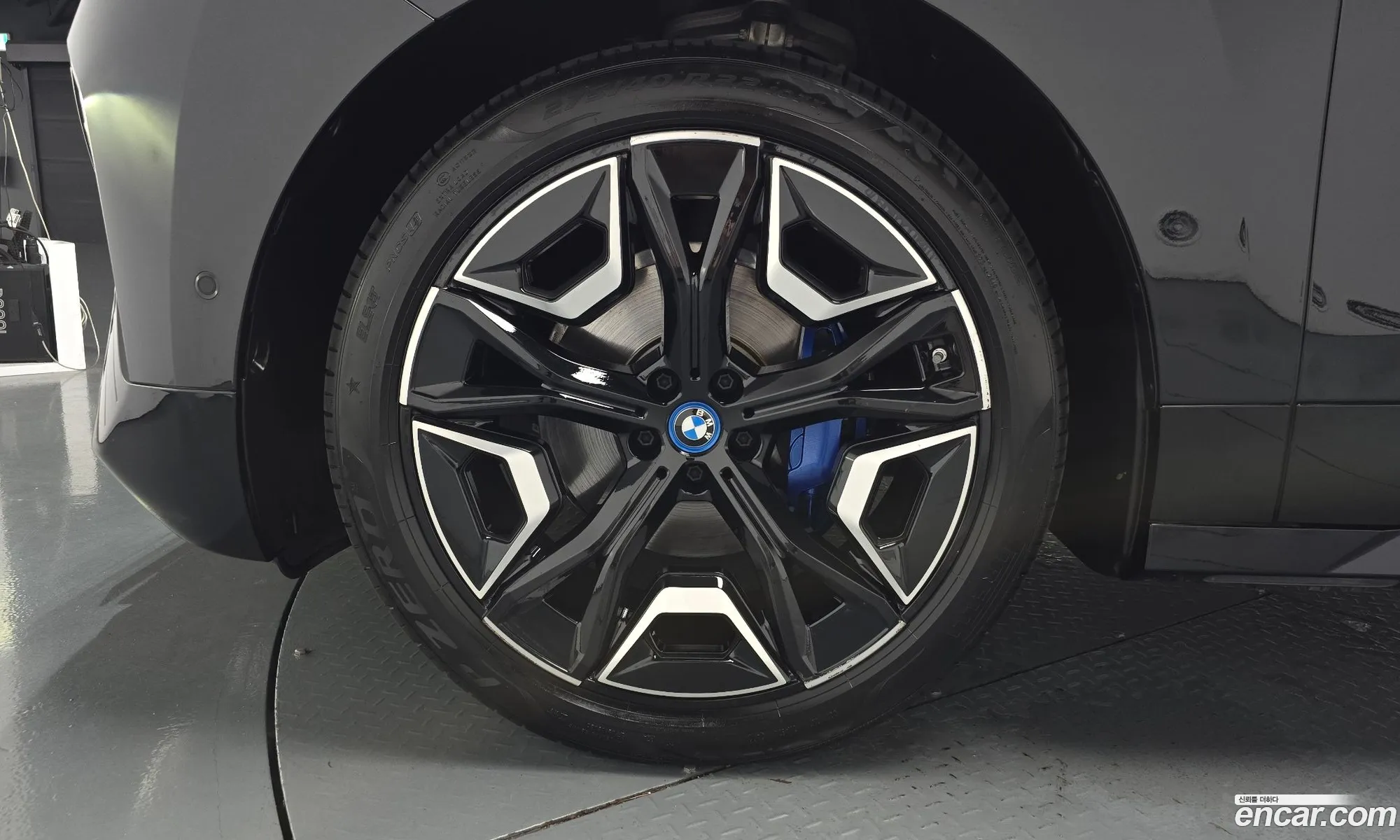 BMW iX 2022 WBY21CF07PCL61733 — 14