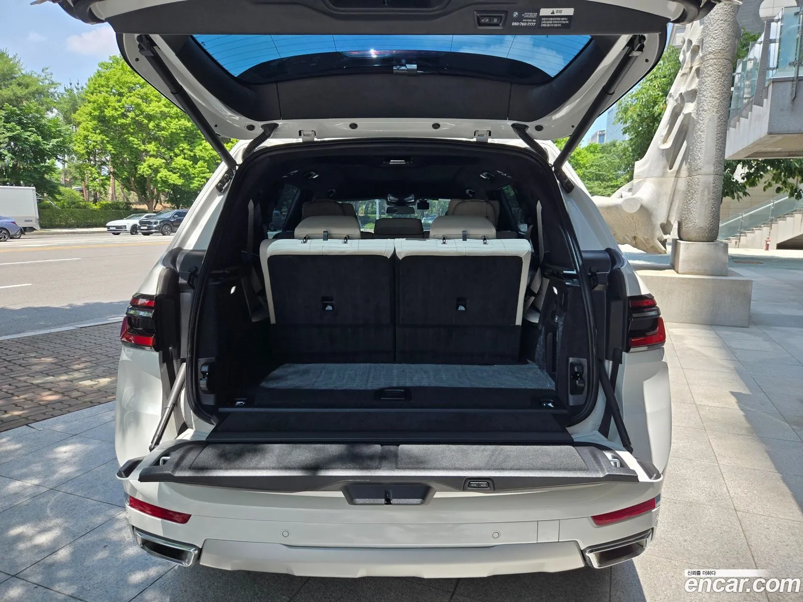 BMW X7 2024 — 18