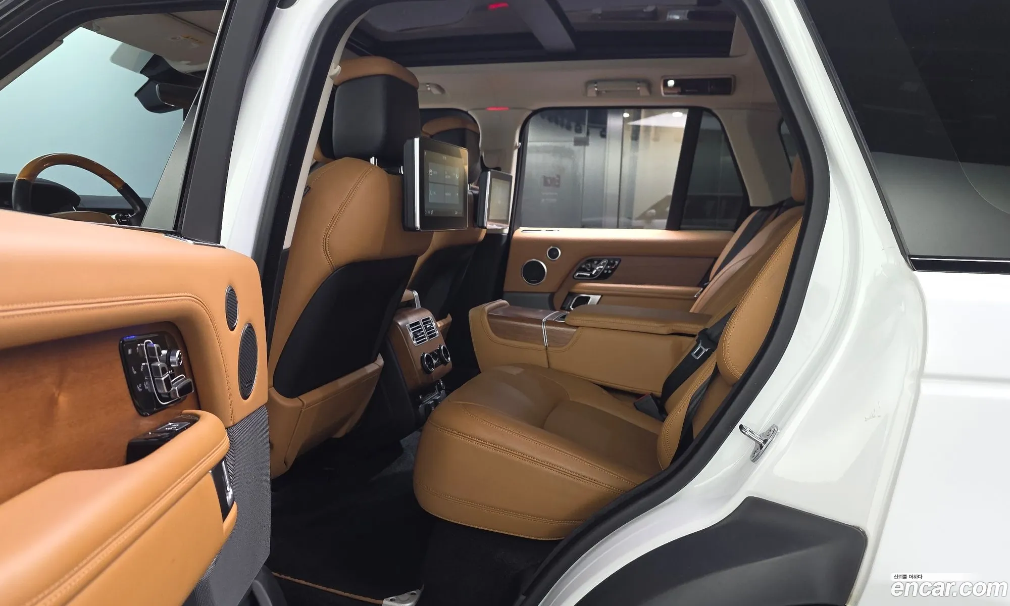 Land Rover Range Rover 2020 — 2