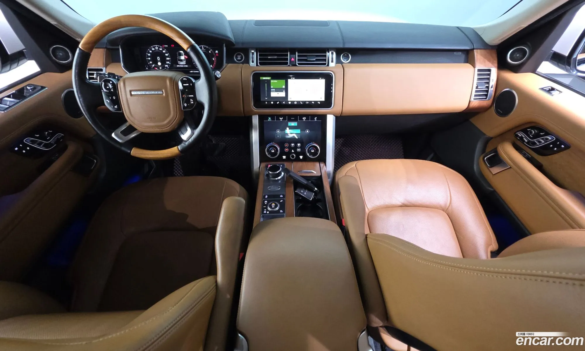 Land Rover Range Rover 2020 — 15