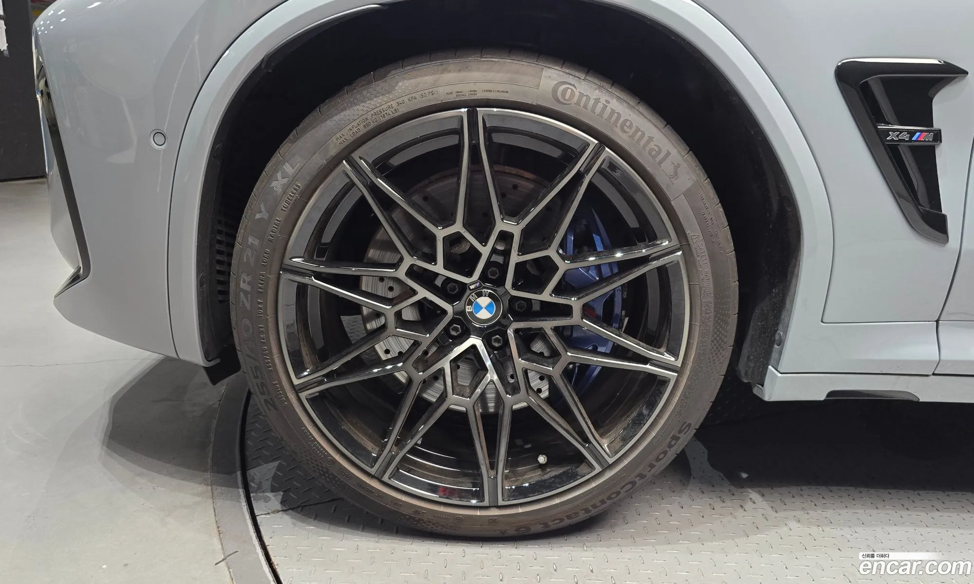 BMW X4 M 2024 — 12