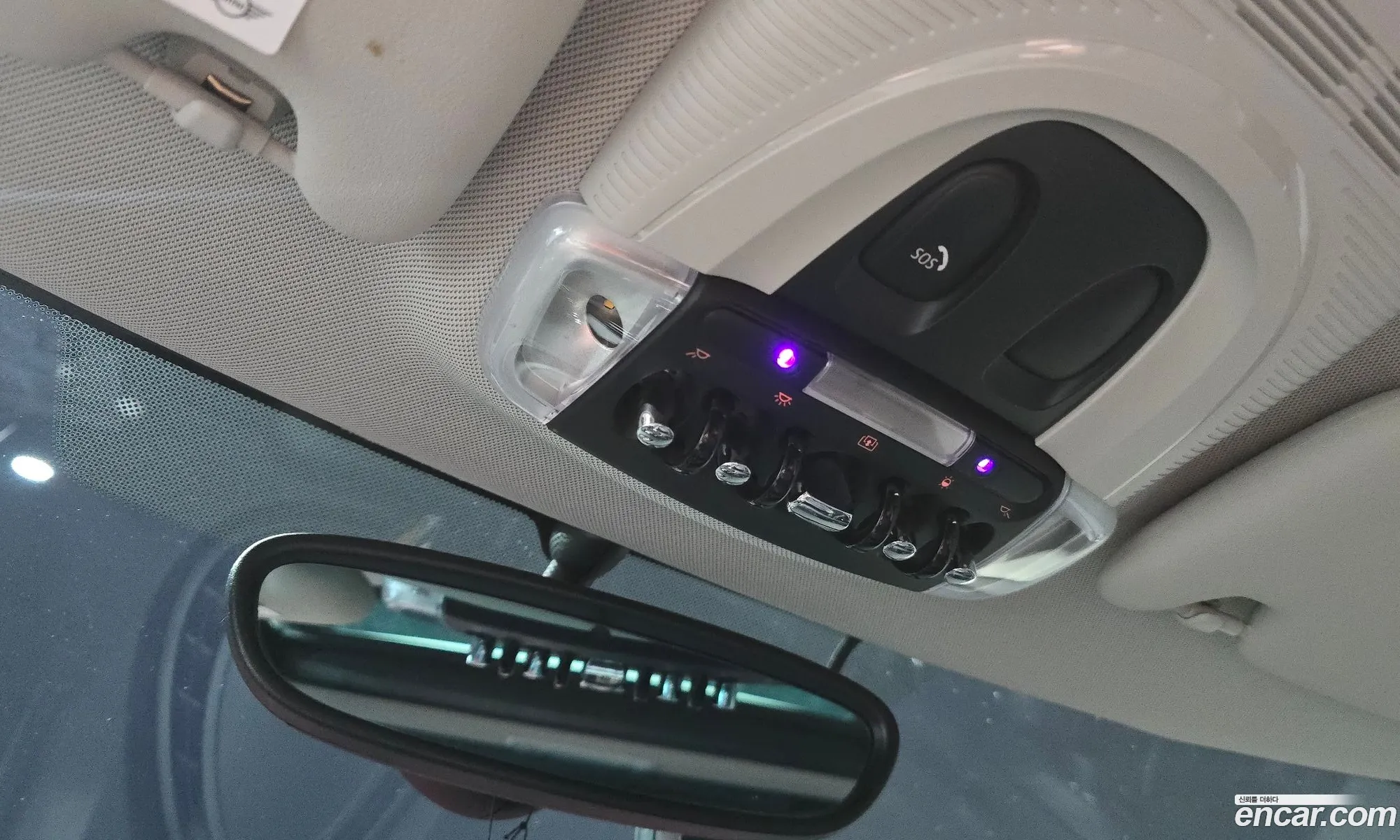 Mini Cooper 2020 — 32