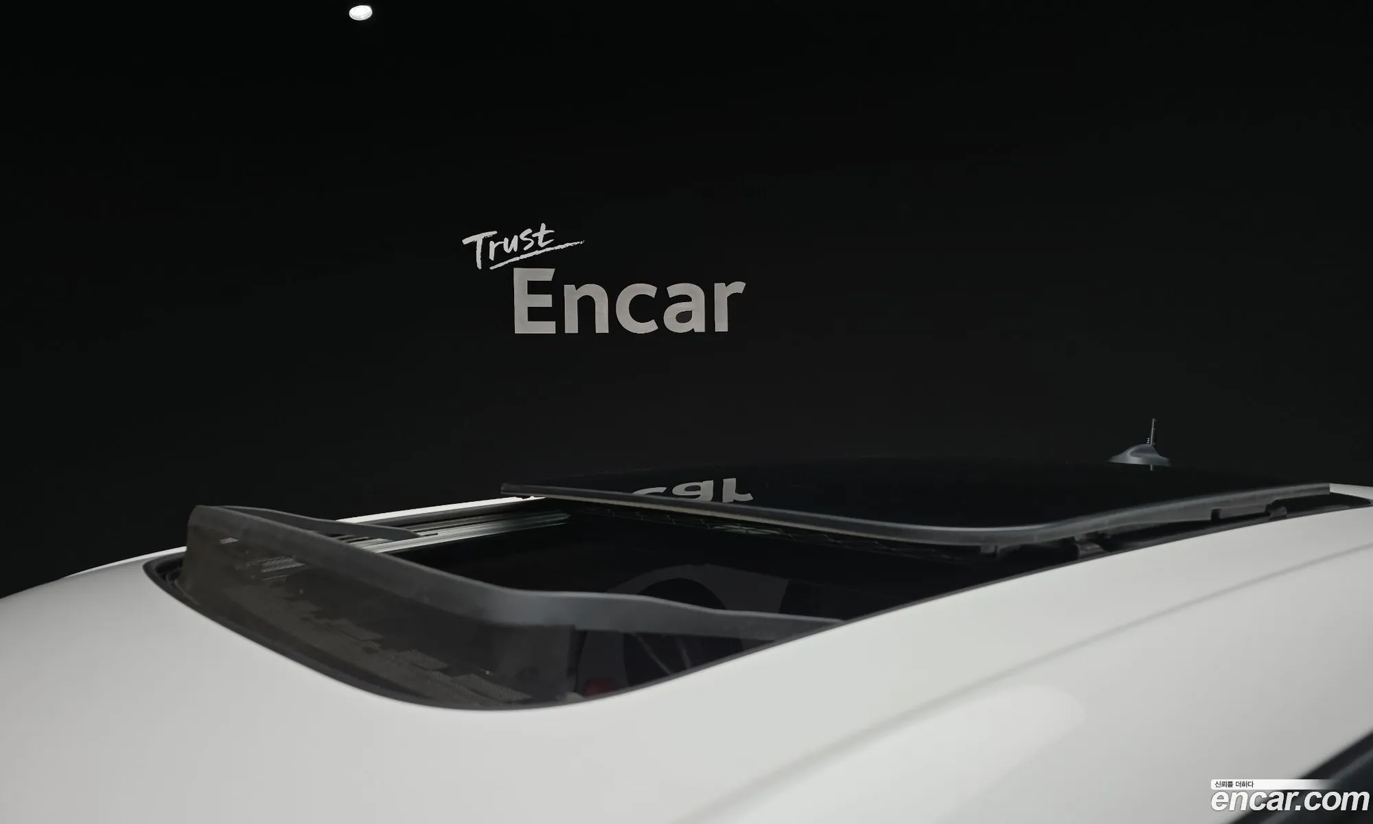 Mini Cooper 2020 — 24