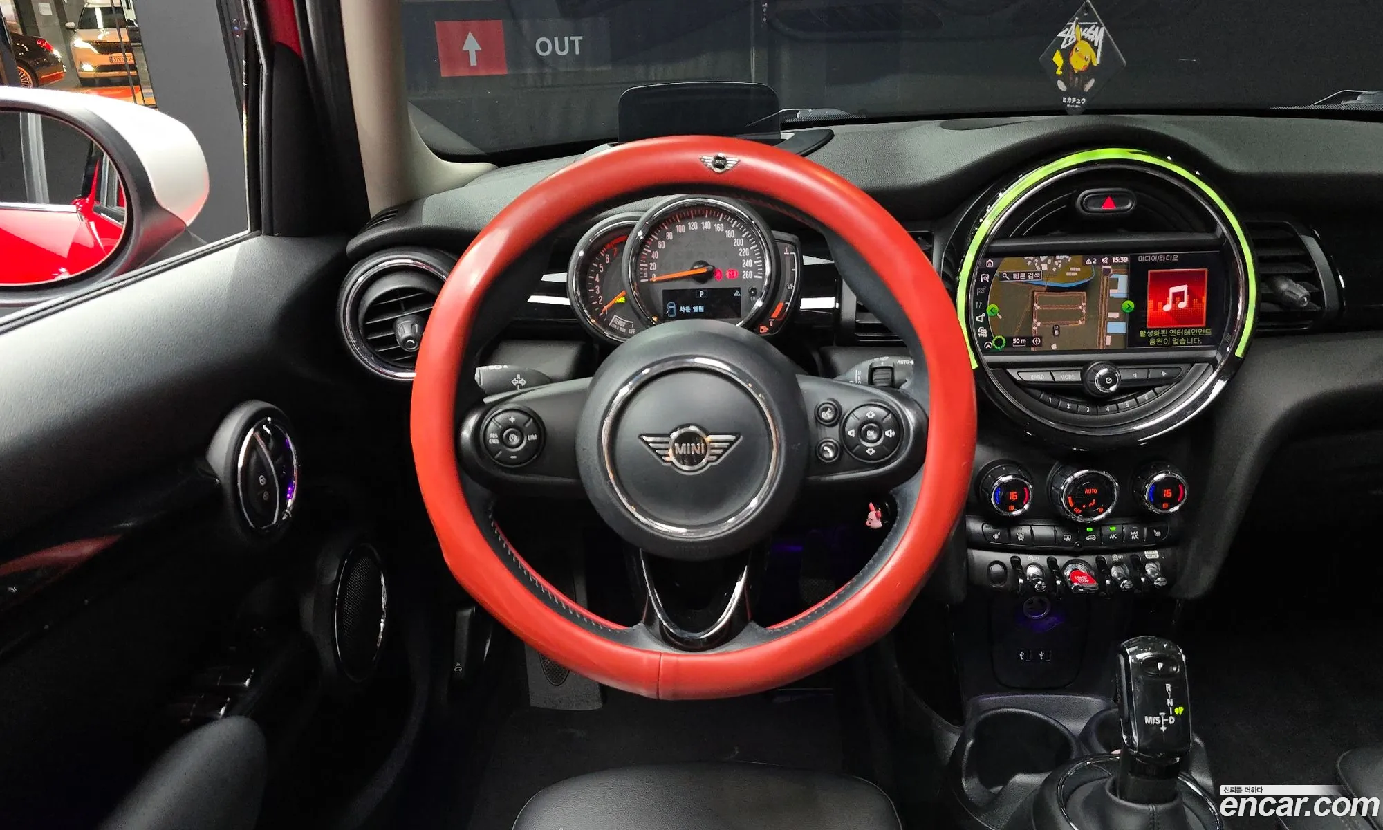 Mini Cooper 2020 — 21