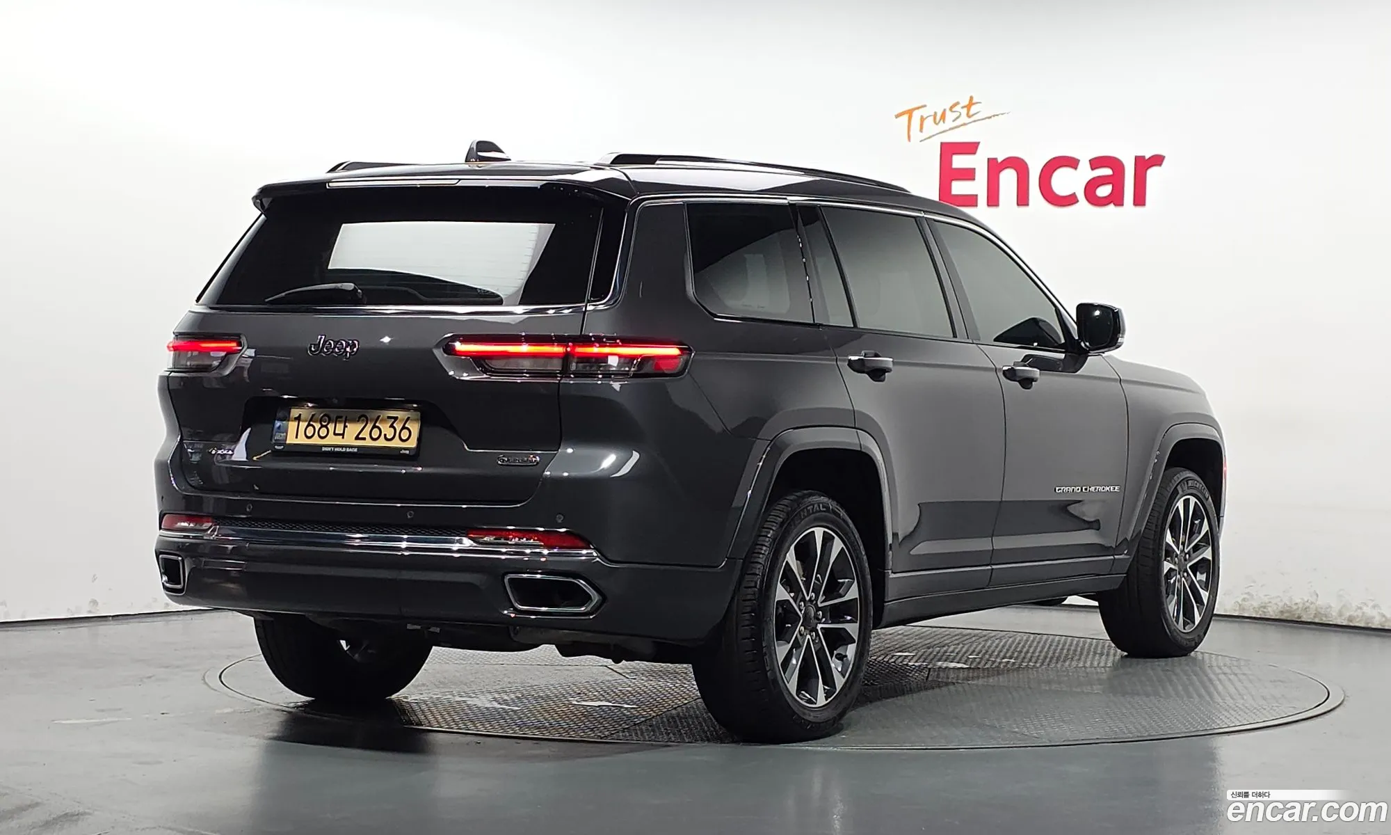 Jeep Grand Cherokee 2021 — 11