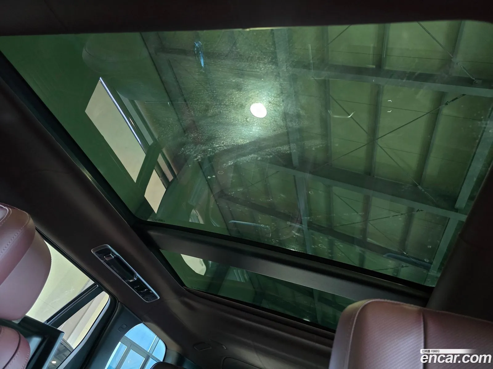Land Rover Range Rover 2025 — 16