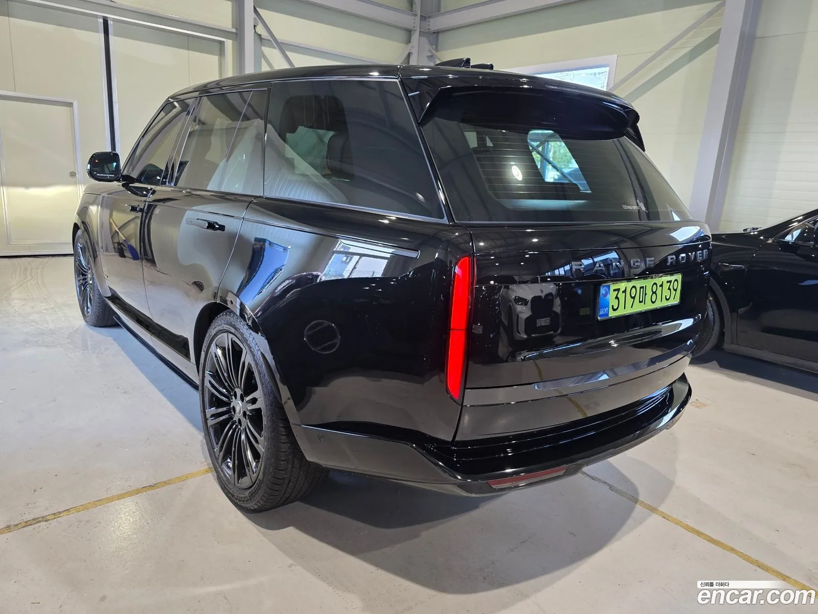 Land Rover Range Rover 2025 — 14
