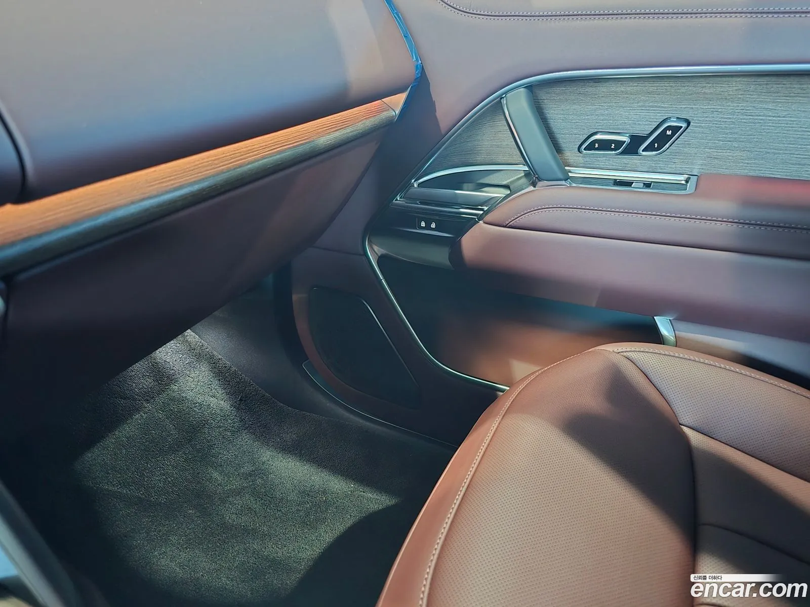 Land Rover Range Rover 2025 — 11