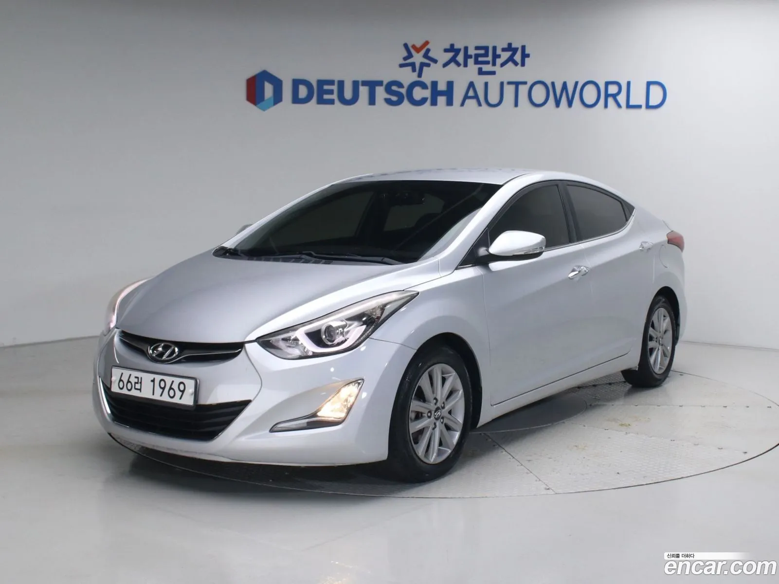 Hyundai Elantra 2015 — 3