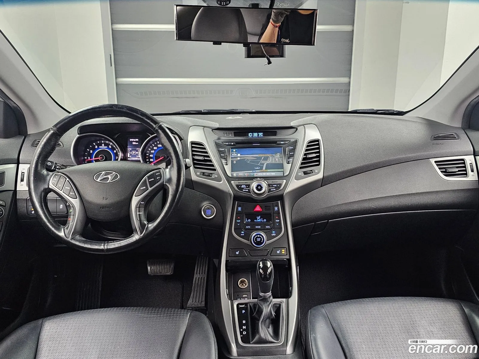 Hyundai Elantra 2015 — 4