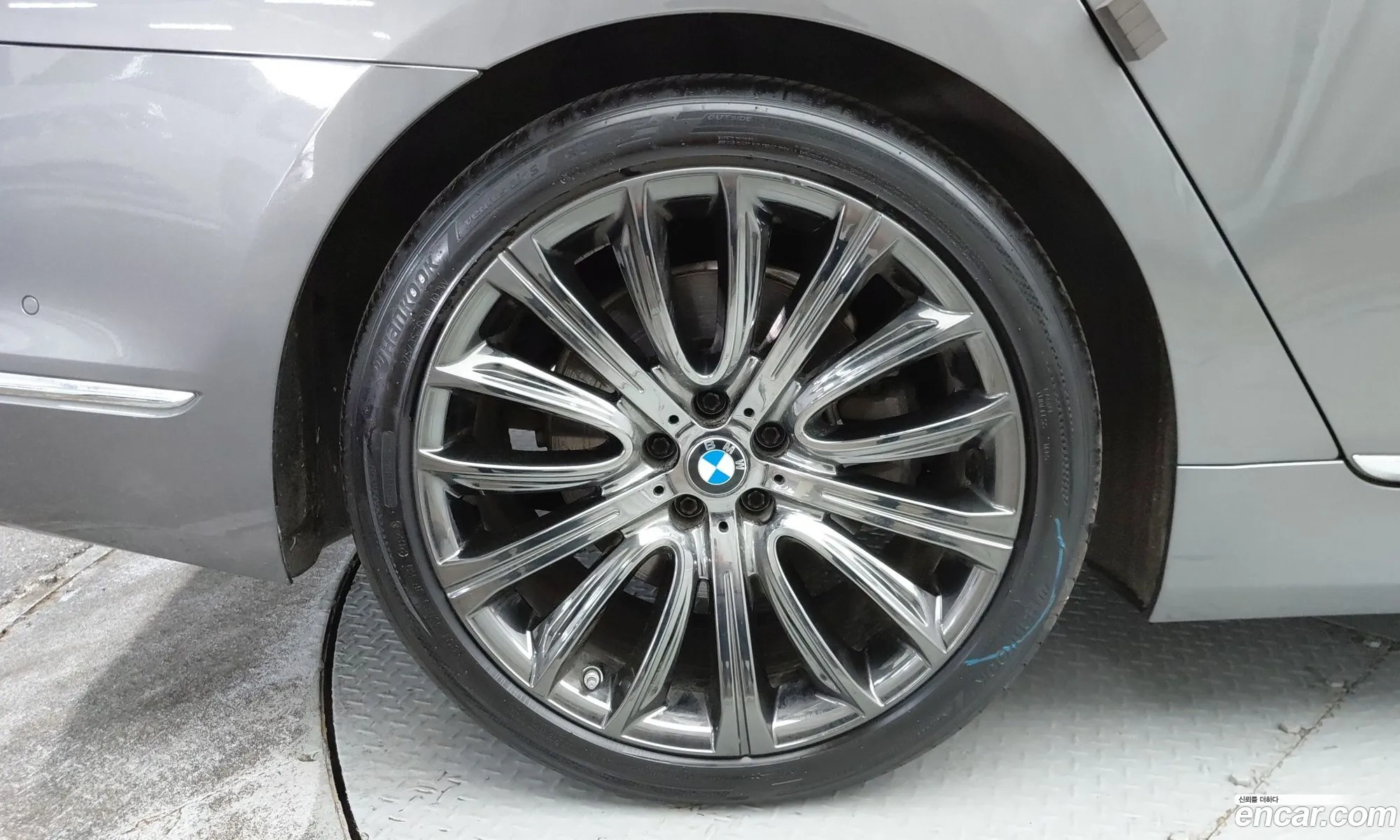 BMW 7 Series 2017 — 12
