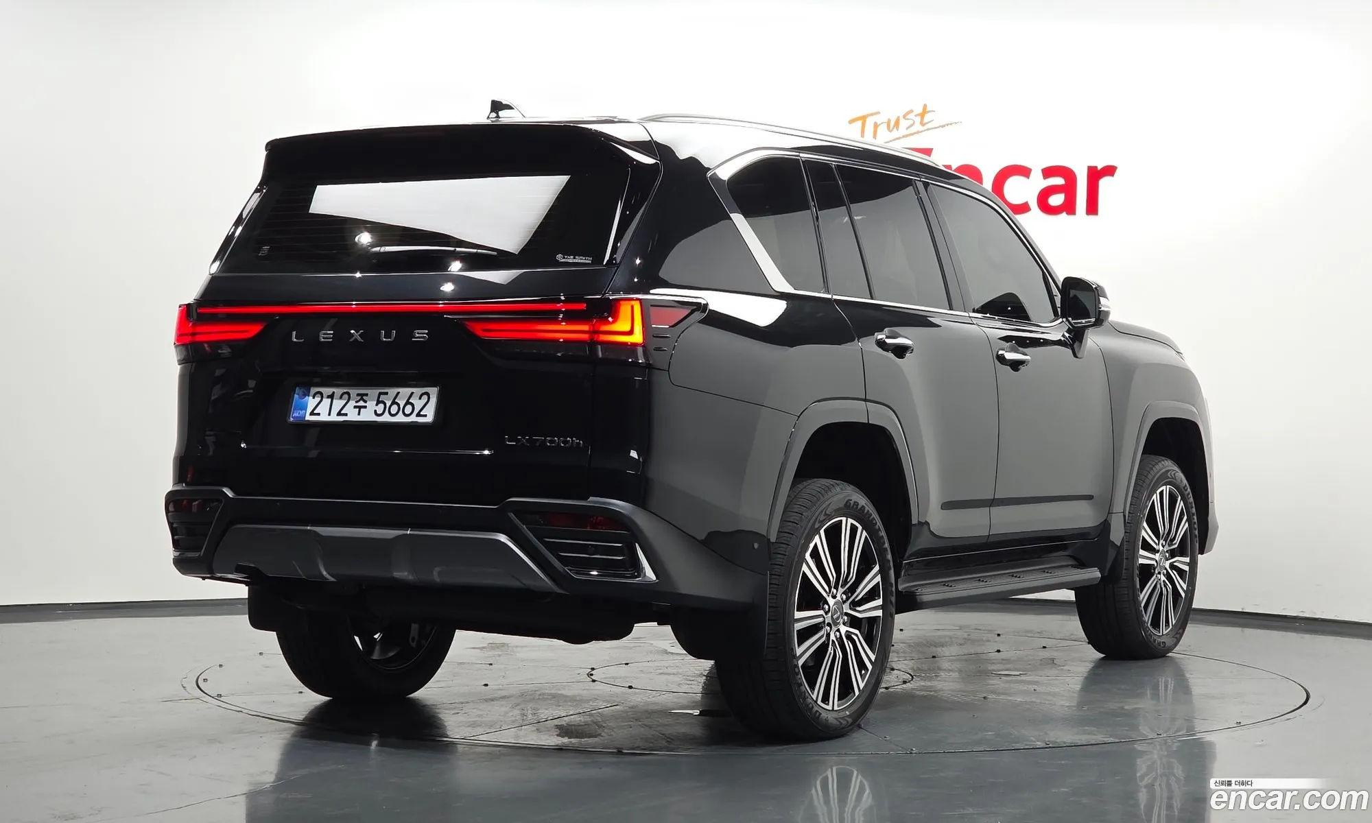 Lexus LX 2026 — 10