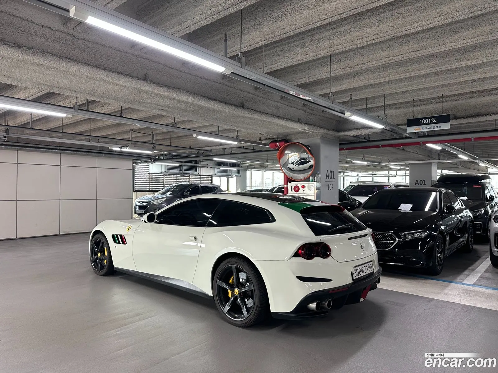 Ferrari GTC4Lusso 2019 — 8