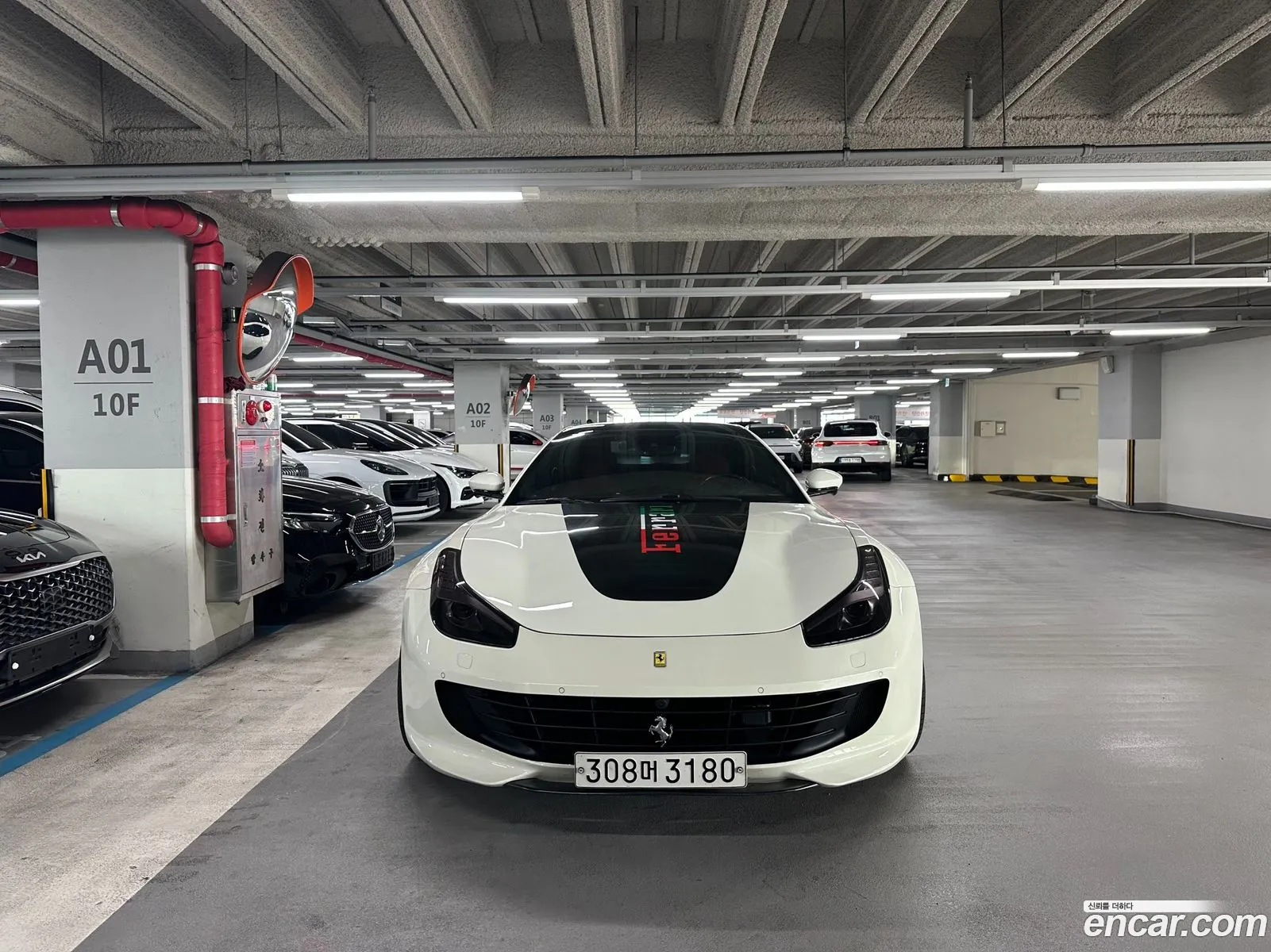 Ferrari GTC4Lusso 2019 — 13