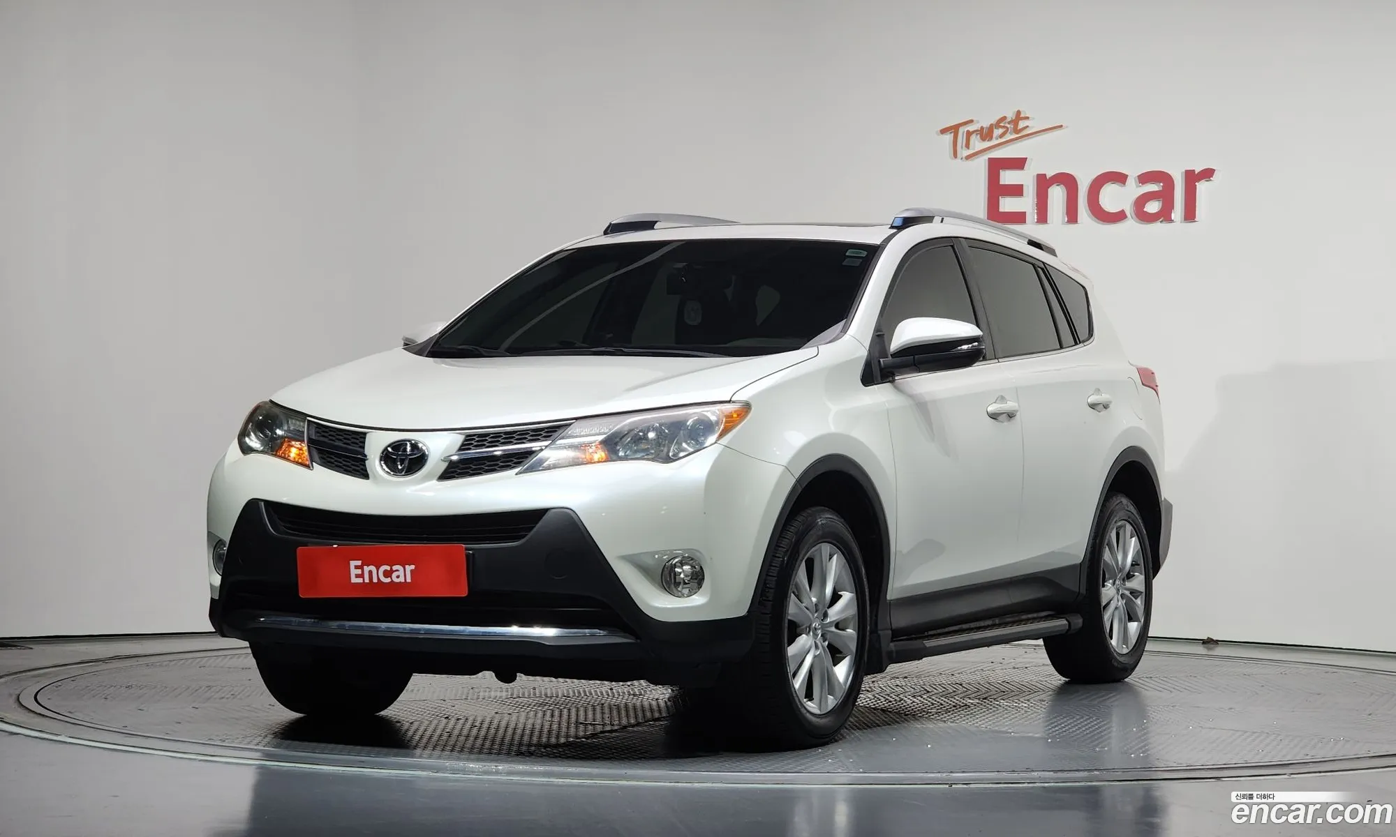 Toyota RAV4 2014 JTMDFREVXED097877 — 18