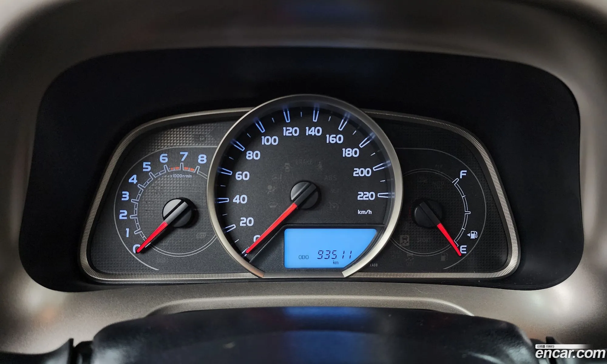 Toyota RAV4 2014 JTMDFREVXED097877 — 8