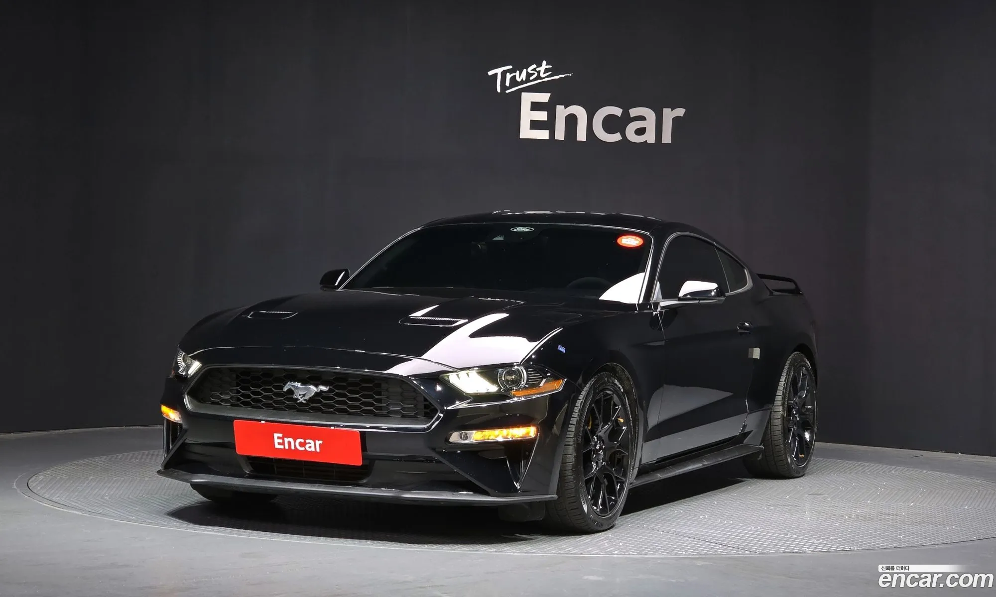 Ford Mustang 2018 1FA6P8TH1J5134838 — 29