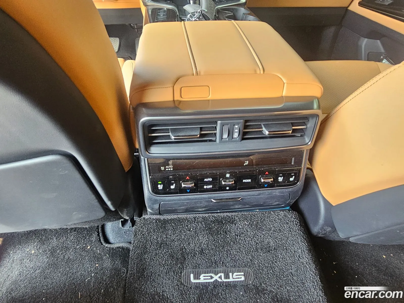 Lexus LX 2025 — 12
