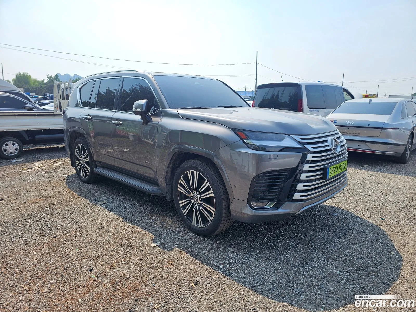 Lexus LX