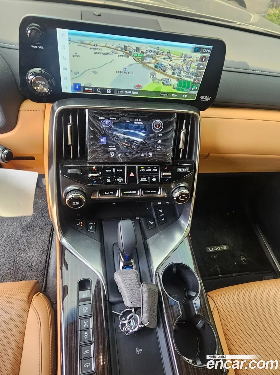 Lexus LX 2025 — 3