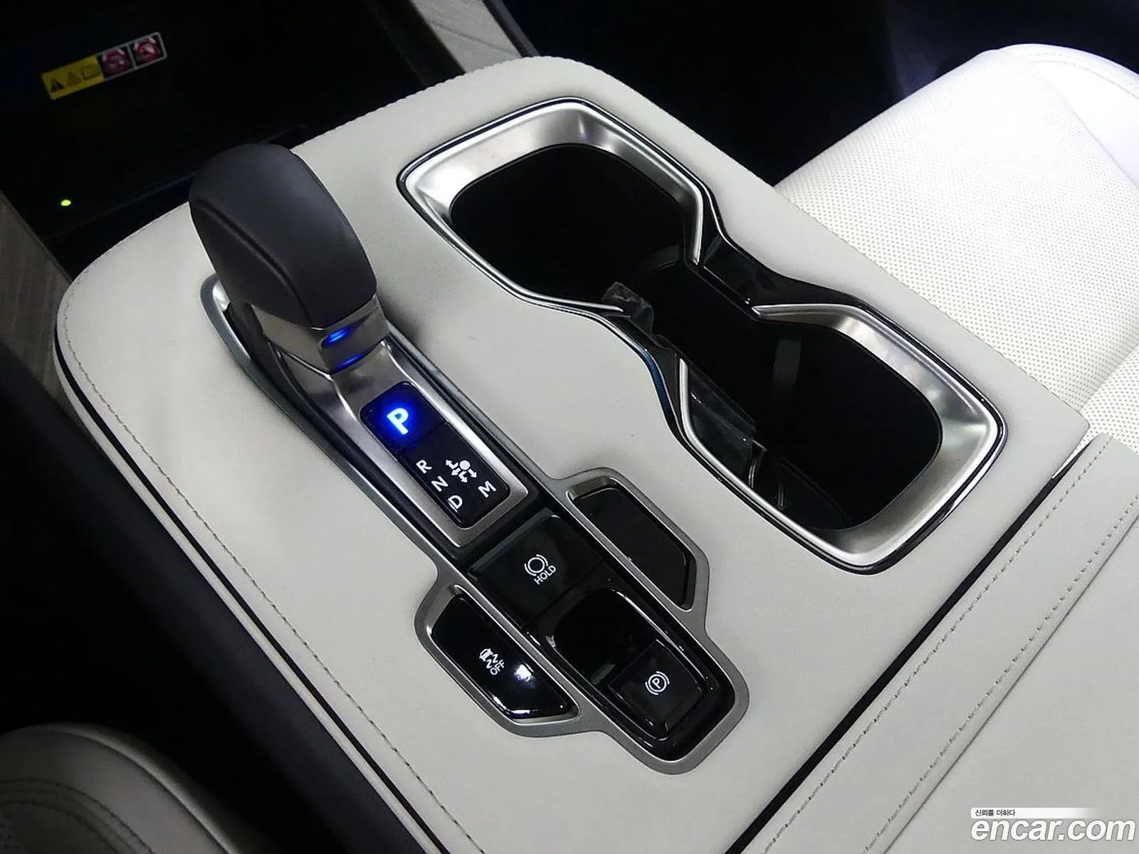 Lexus LM