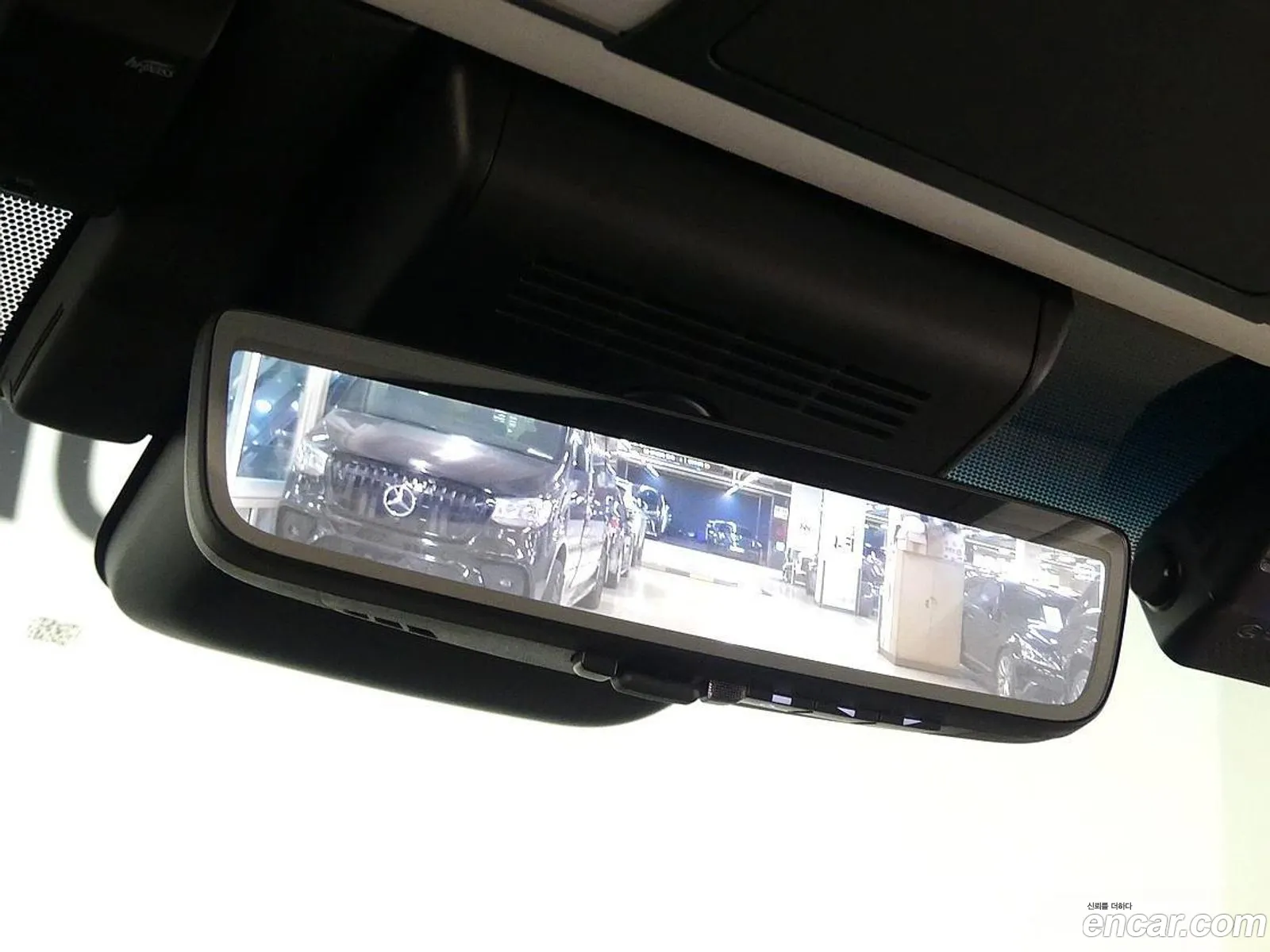 Lexus LM 2024 — 4