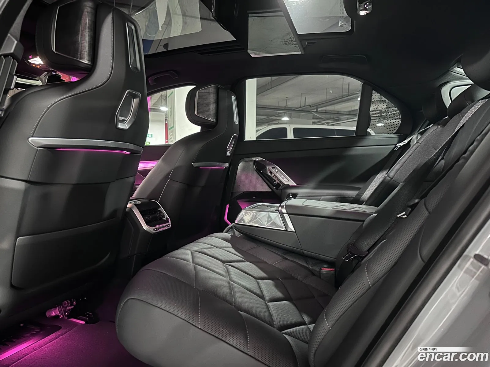 BMW i7 2025 — 5