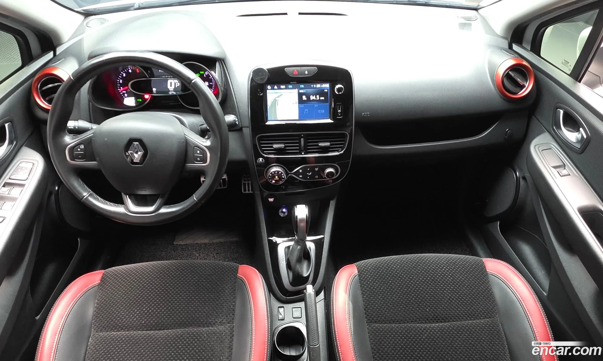 Renault Korea (Samsung) Clio 2018 — 3