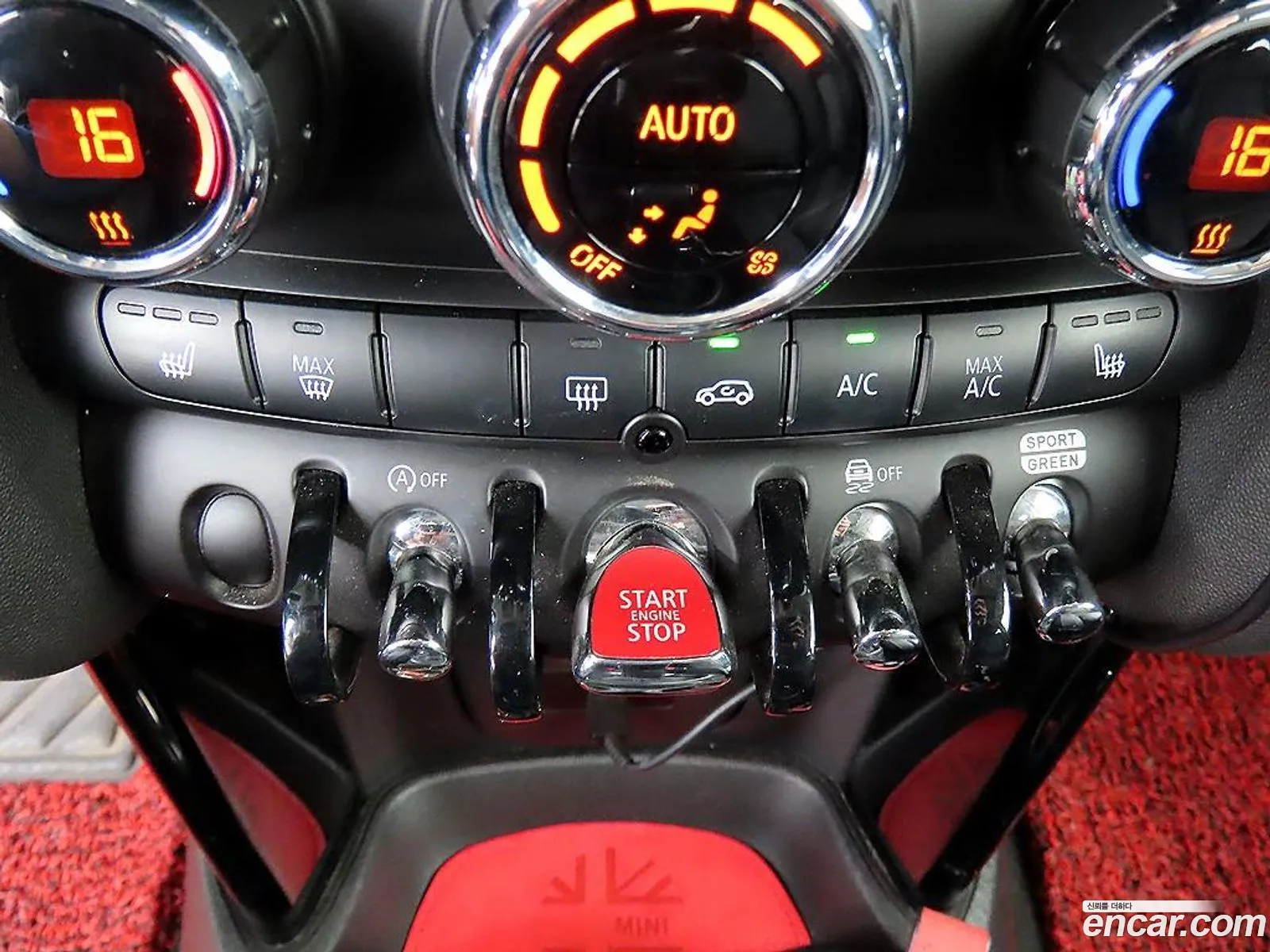 Mini Cooper 2022 — 16