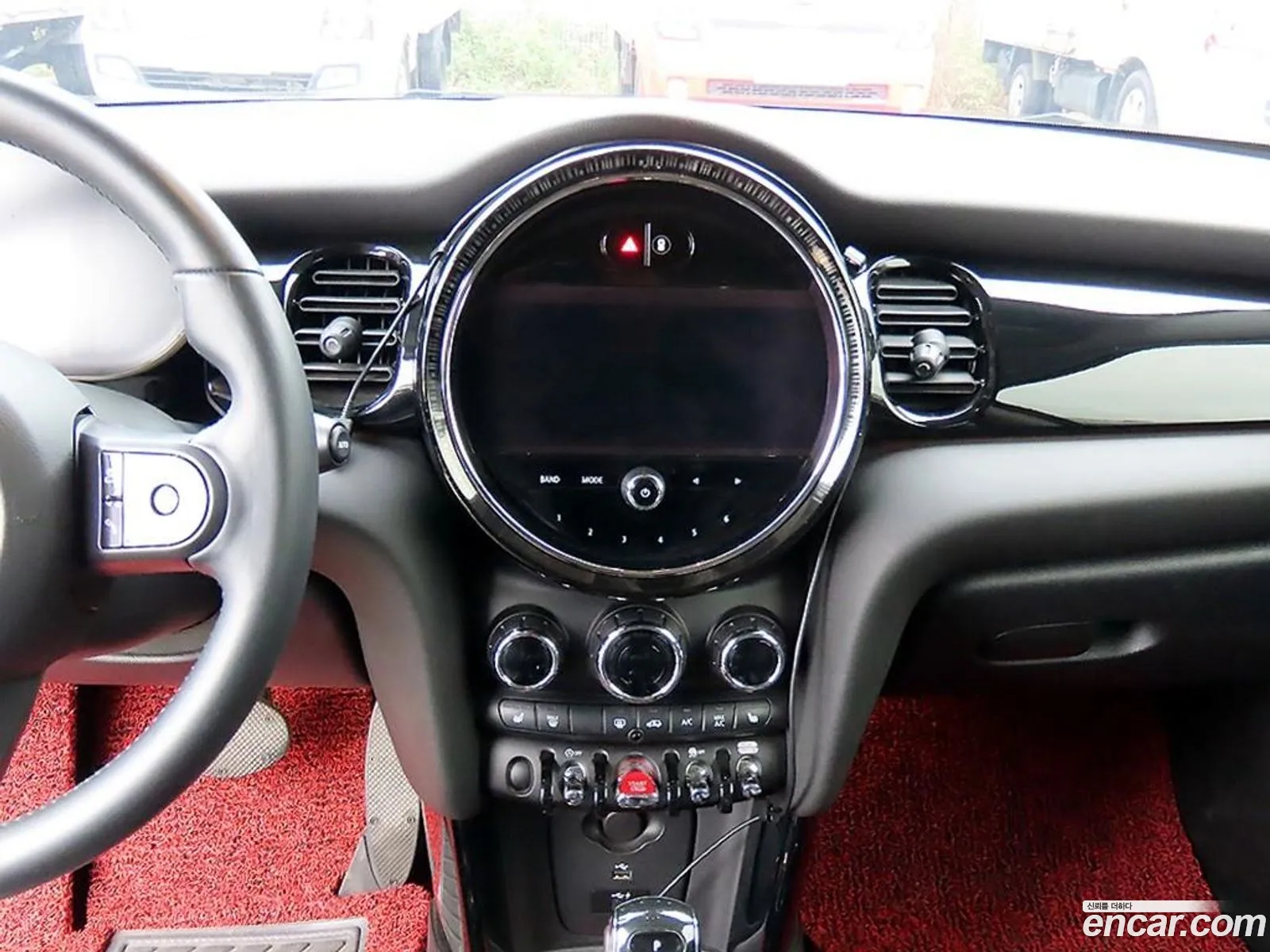 Mini Cooper 2022 — 9