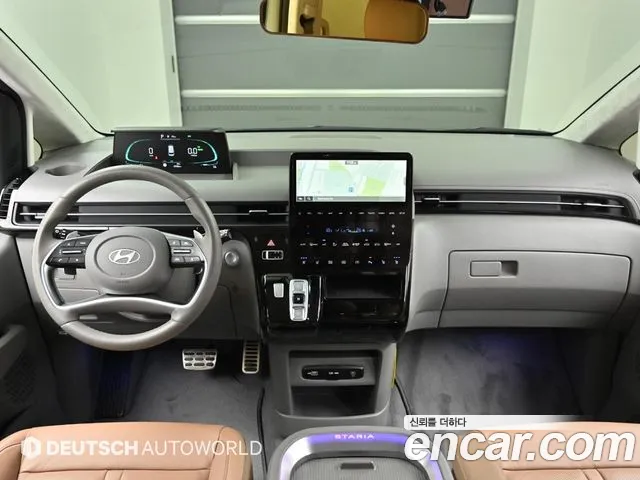 Hyundai Staria 2024 — 4