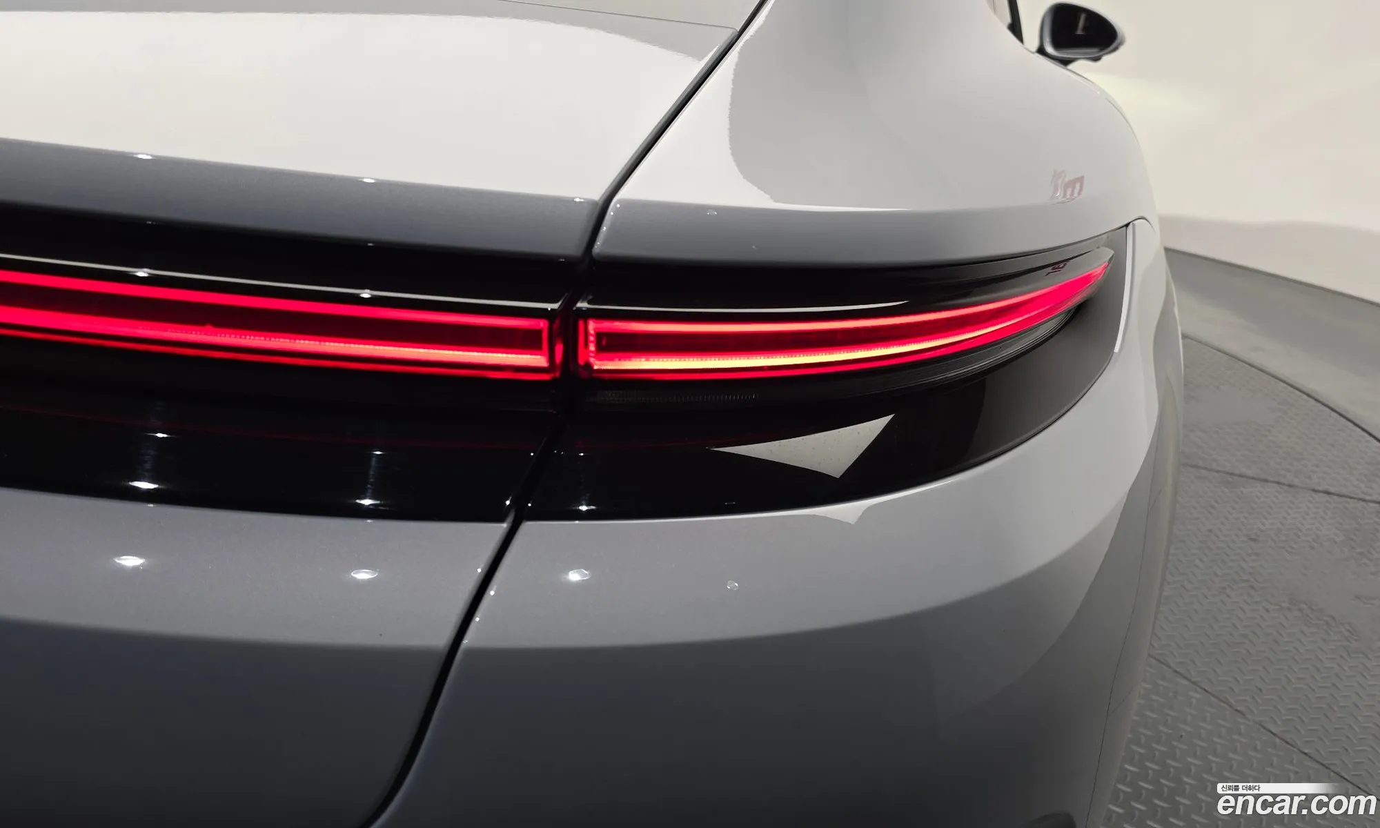 Porsche Panamera 2025 WP0AE2YA0SL046427 — 27