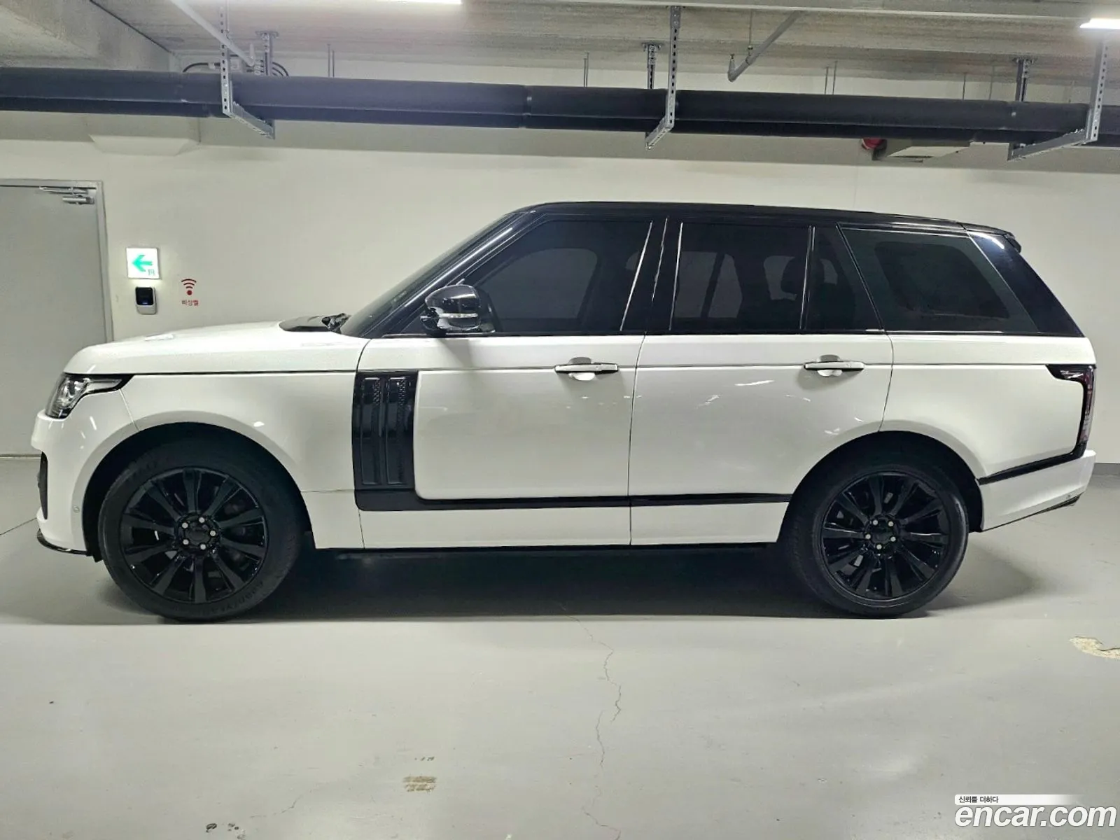 Land Rover Range Rover 2016 — 9