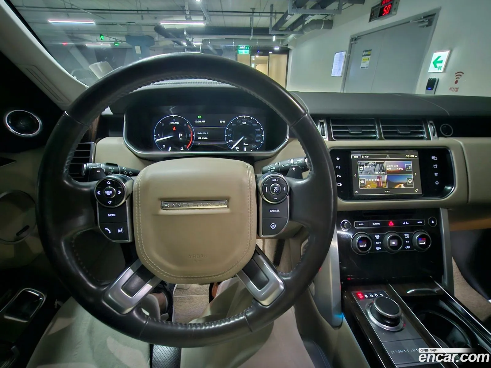 Land Rover Range Rover 2016 — 12