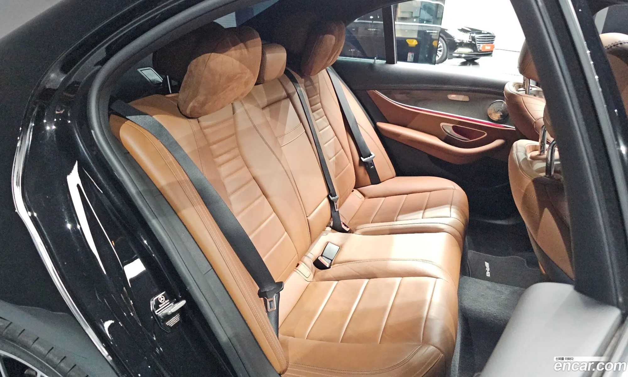 Mercedes-Benz E-Class W213 2017 WDDZF4KB7HA201885 — 9