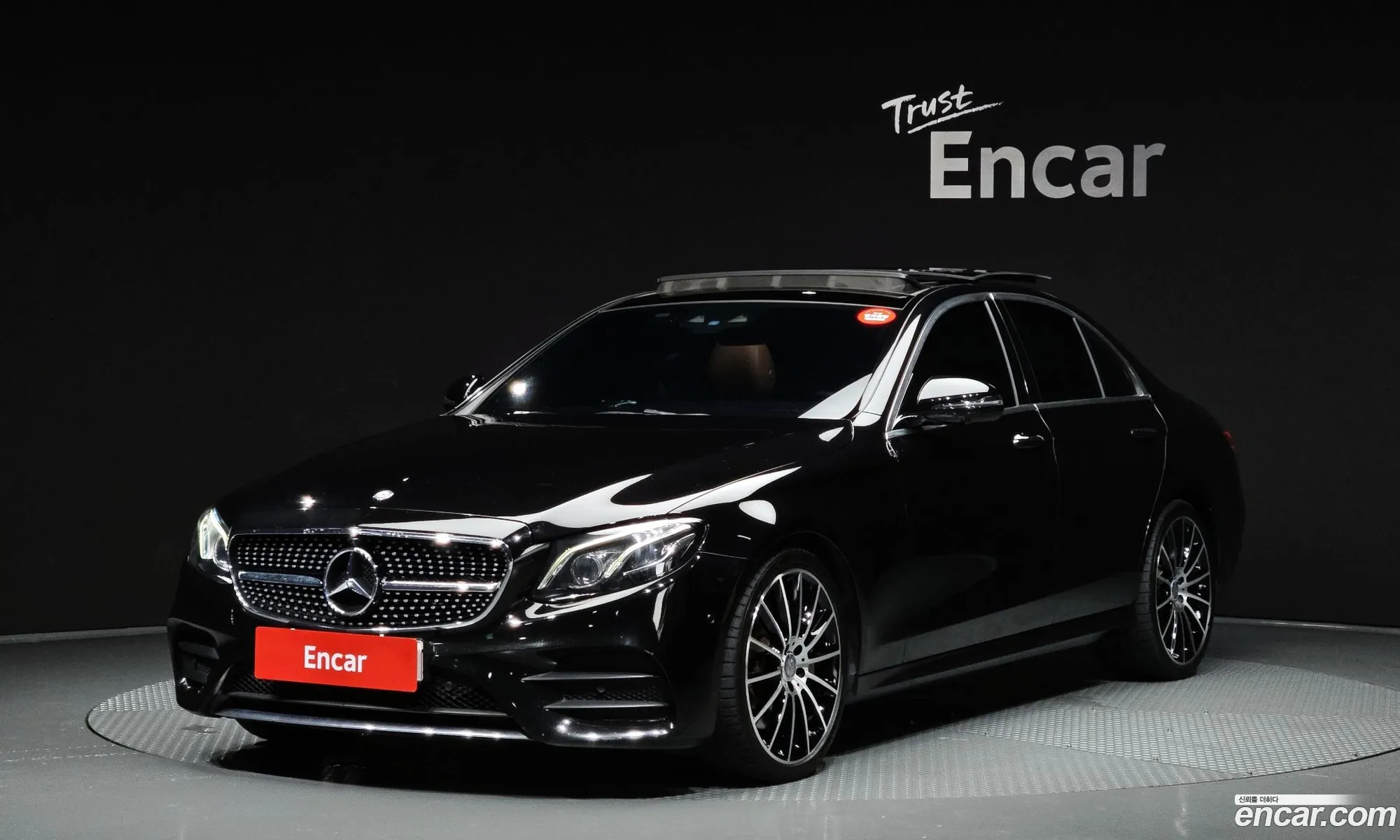 Mercedes-Benz E-Class W213 2017 WDDZF4KB7HA201885 — 5