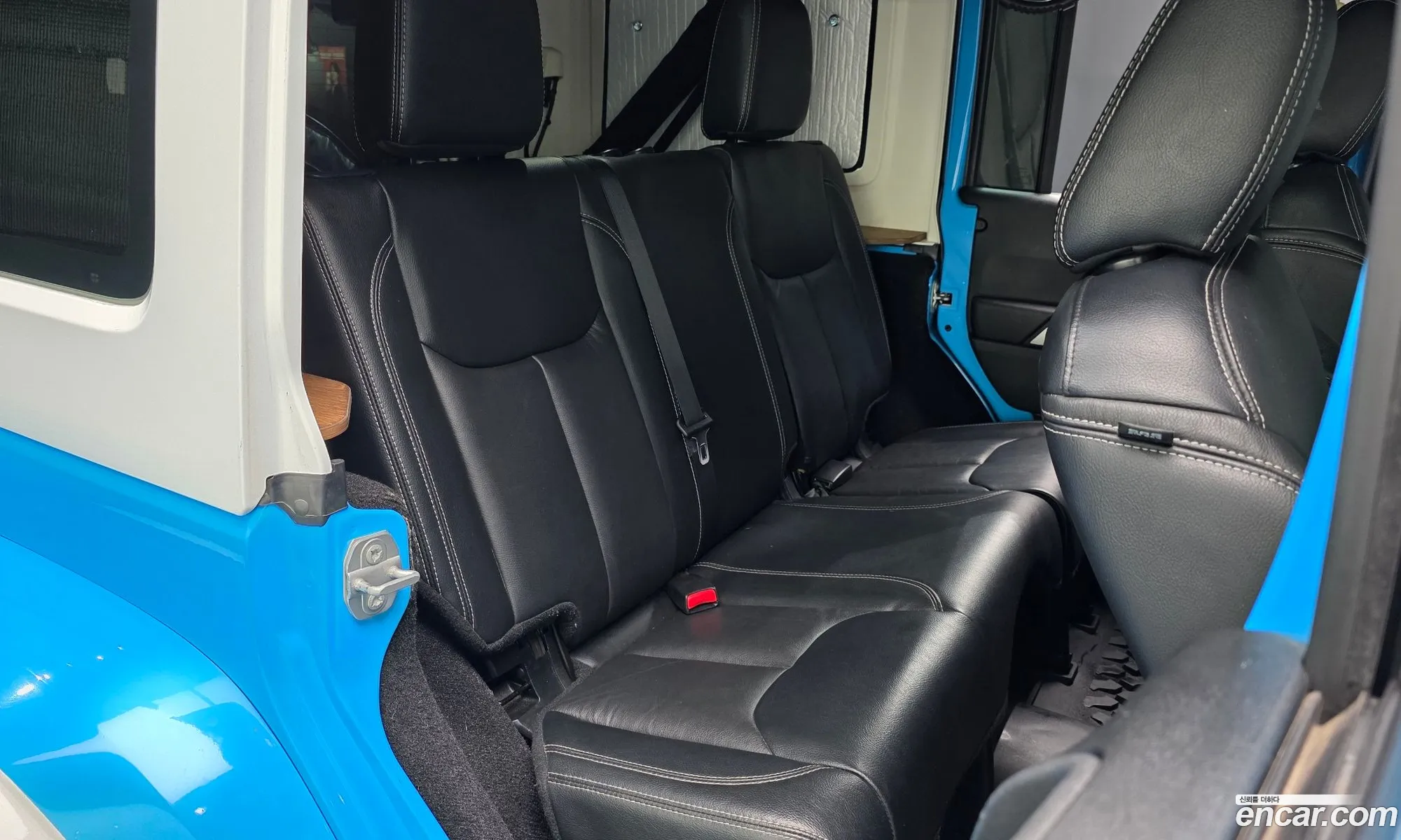 Jeep Wrangler 2017 1C4HJWEG7HL695872 — 10